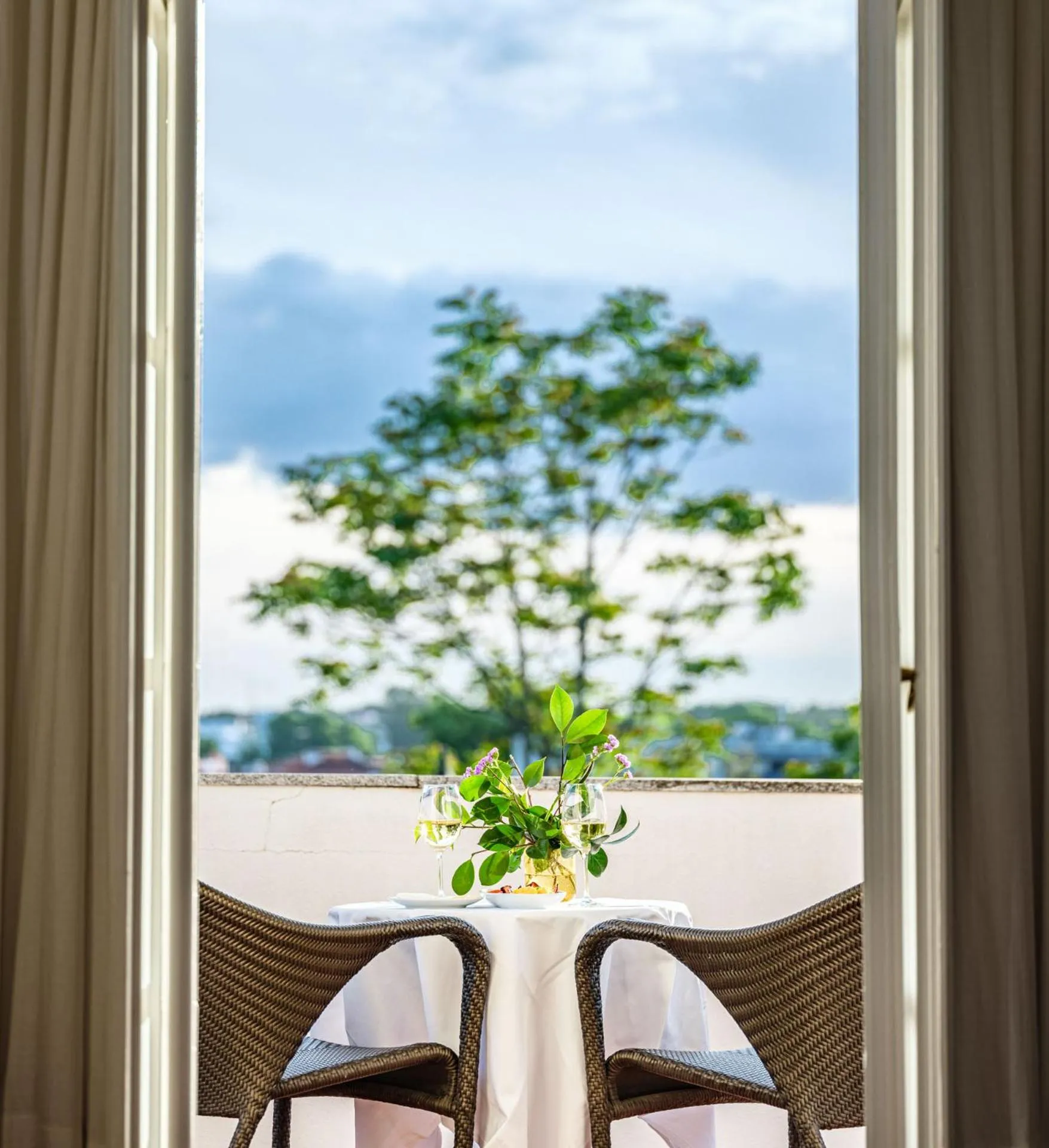 Charming Double Room with Terrace in ADC - Albergaria Do Calvário - by Unlock Hotels