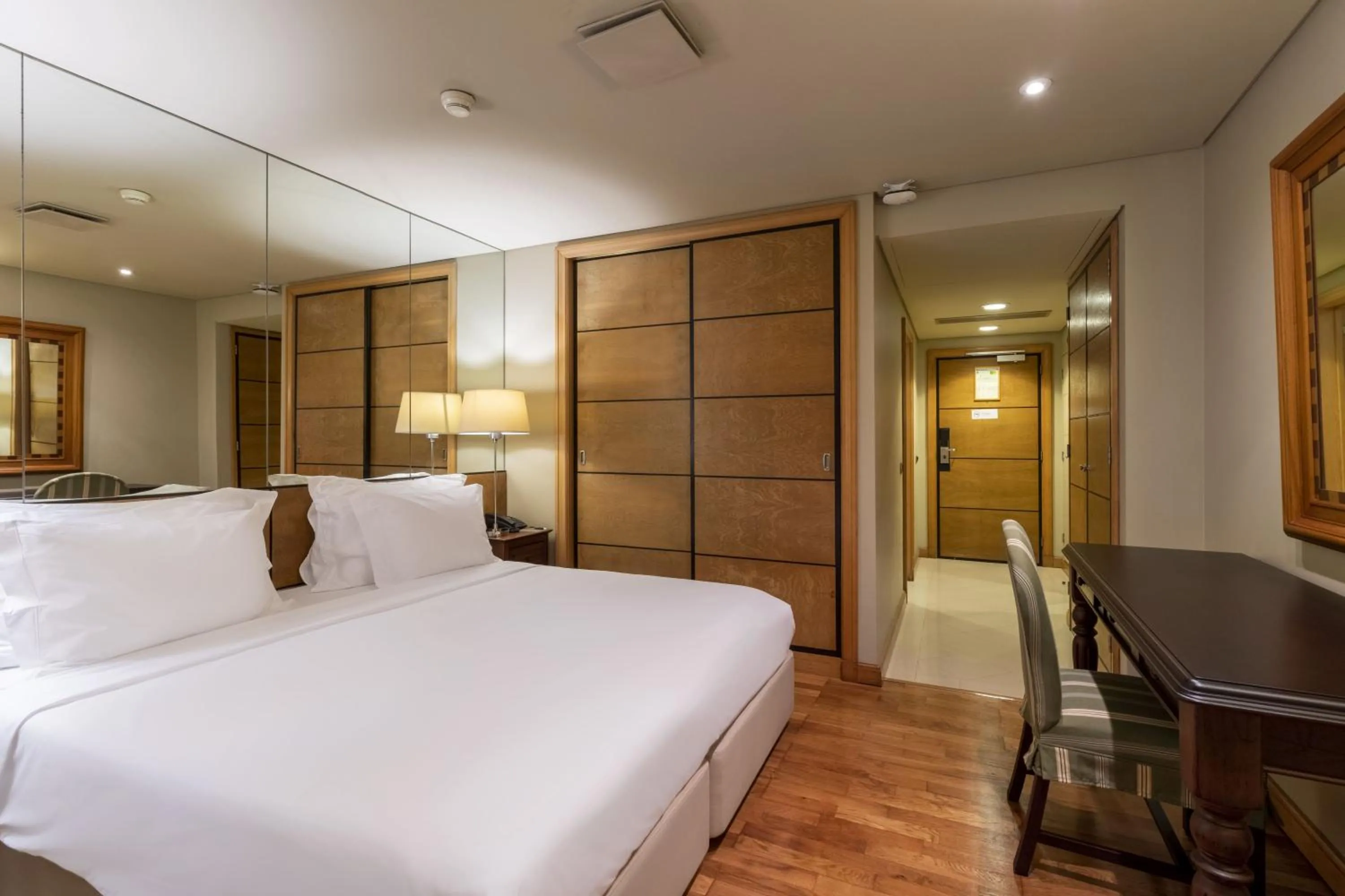 Junior Double Suite - Sea View in Royal Savoy - Ocean Resort - Savoy Signature