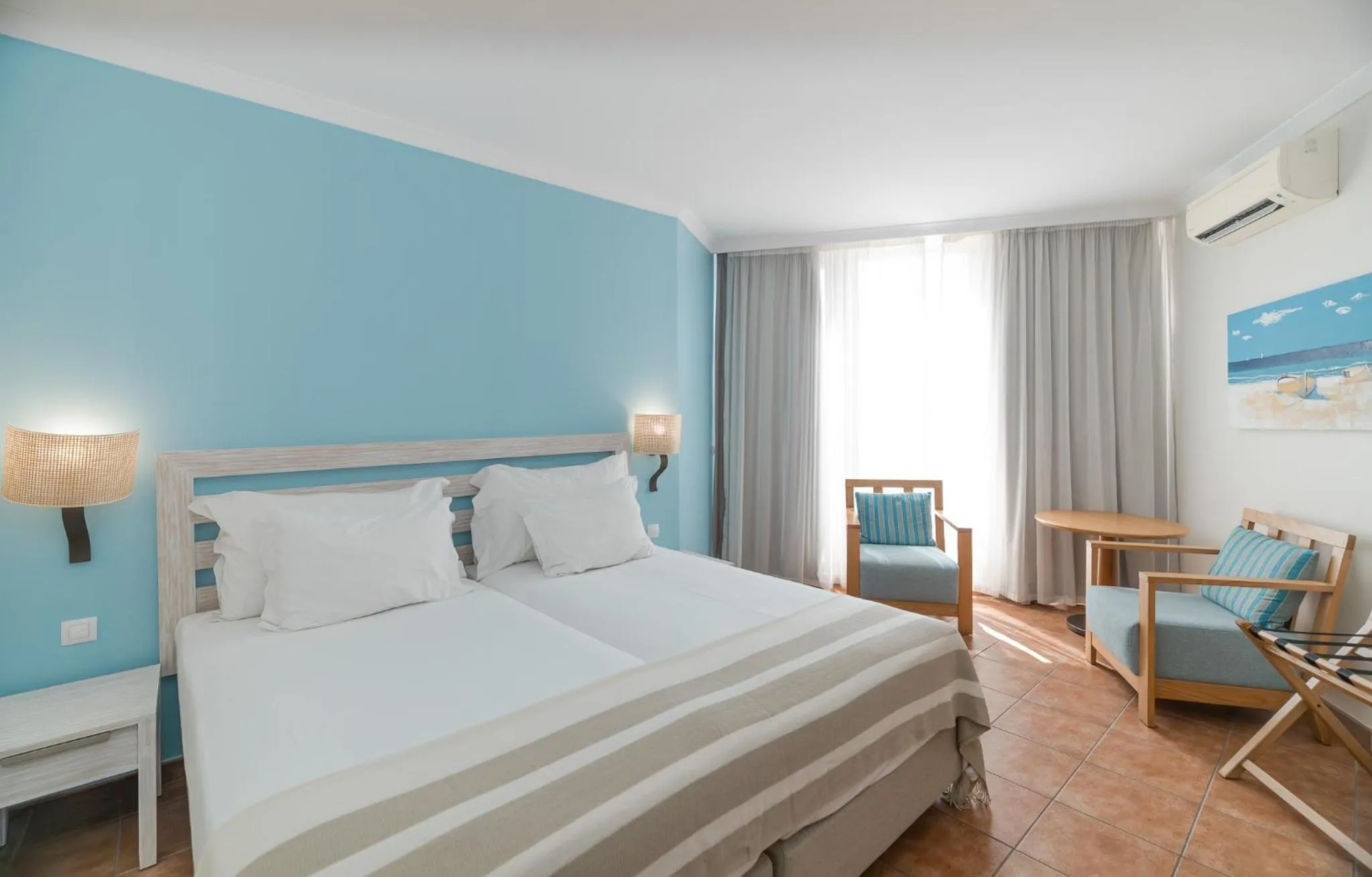 Deluxe Double Room with Extra Bed Sea View in Pestana Viking Beach & SPA Resort