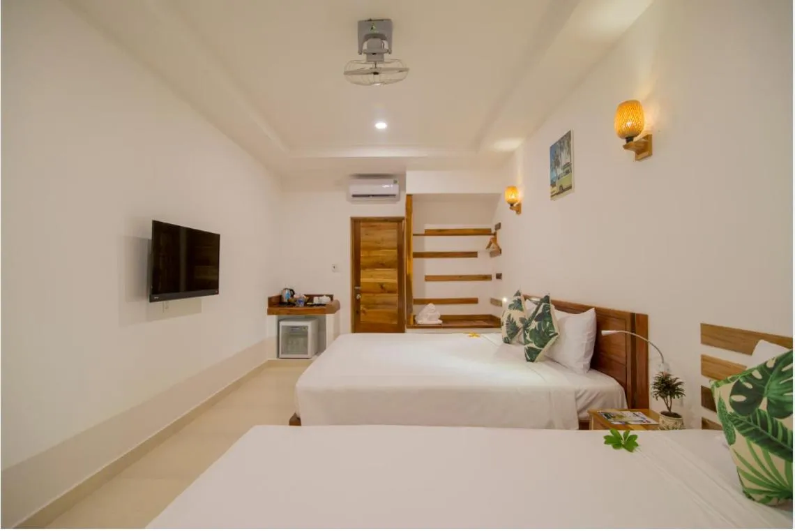 Quadruple Room with Terrace - single occupancy in Palma Resort