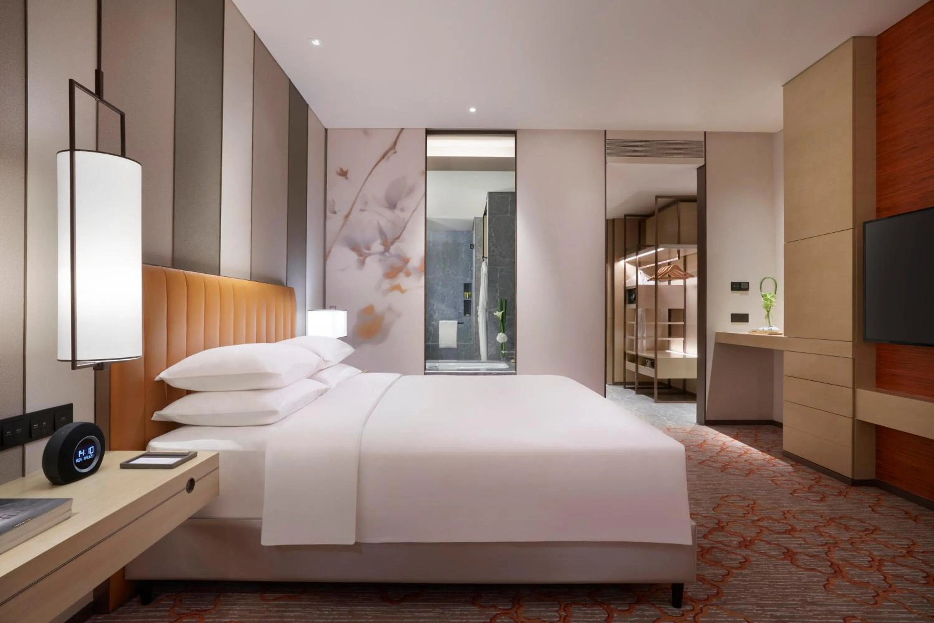 King Room with Lake View in Hyatt Regency Shanghai Jiading
