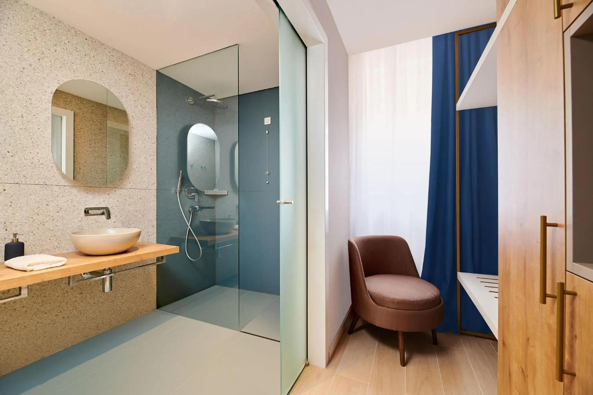 Double Room with Balcony in Ribarska Koliba Resort