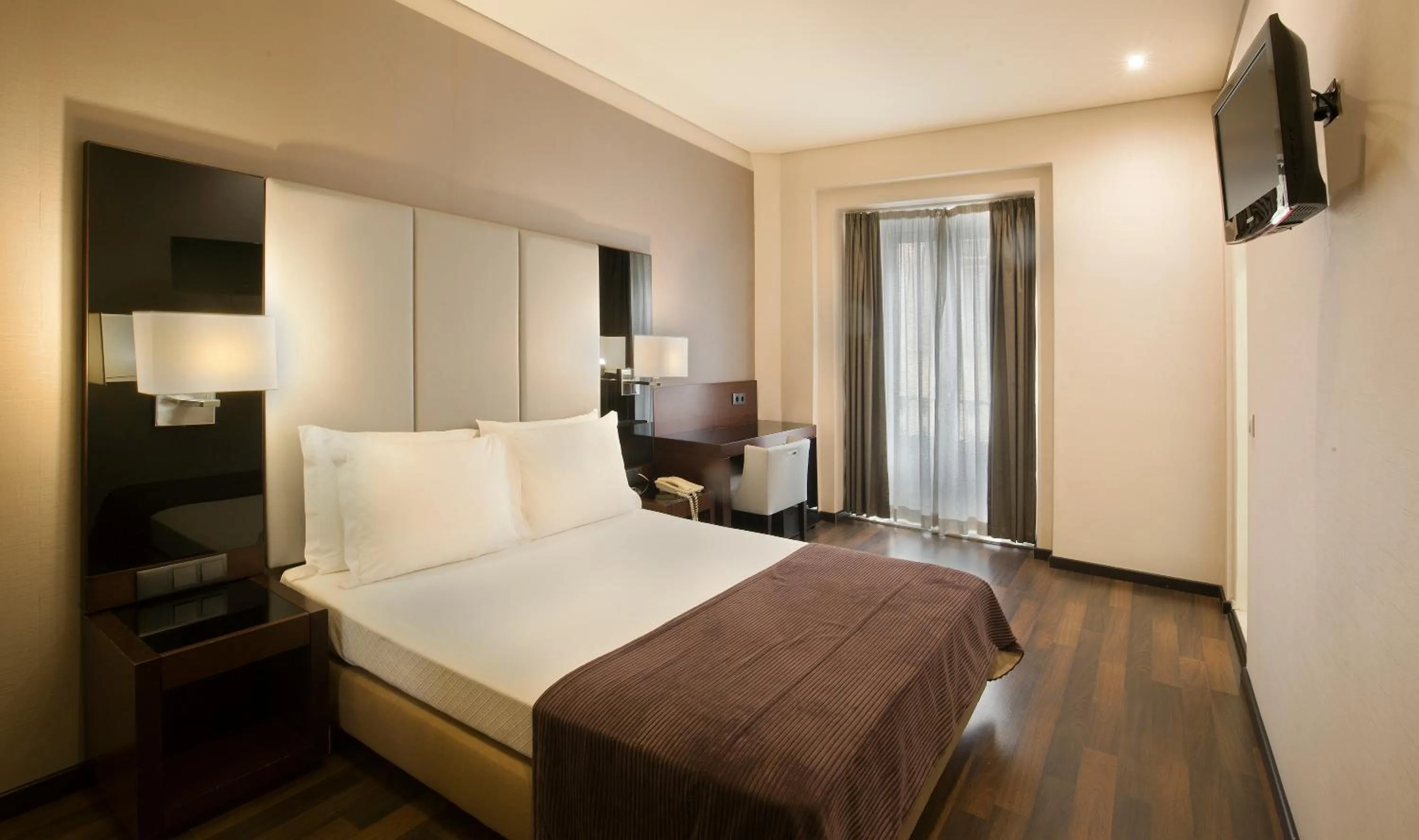 Superior Twin Room in TURIM Restauradores Hotel