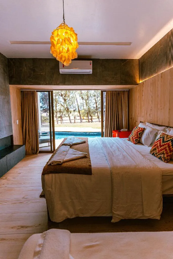 Deluxe Double Room - single occupancy in Hotel Casa do Mar