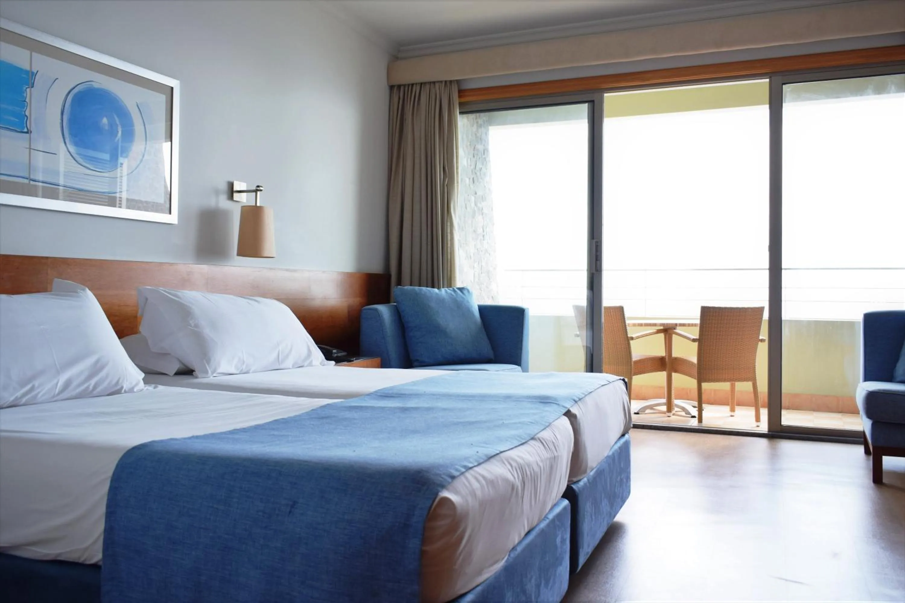 Superior Room with Sea View in Madeira Regency Cliff - Adults Only