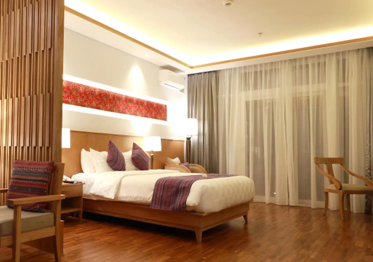 Deluxe King Room with Lake View in NDC Resort & Spa