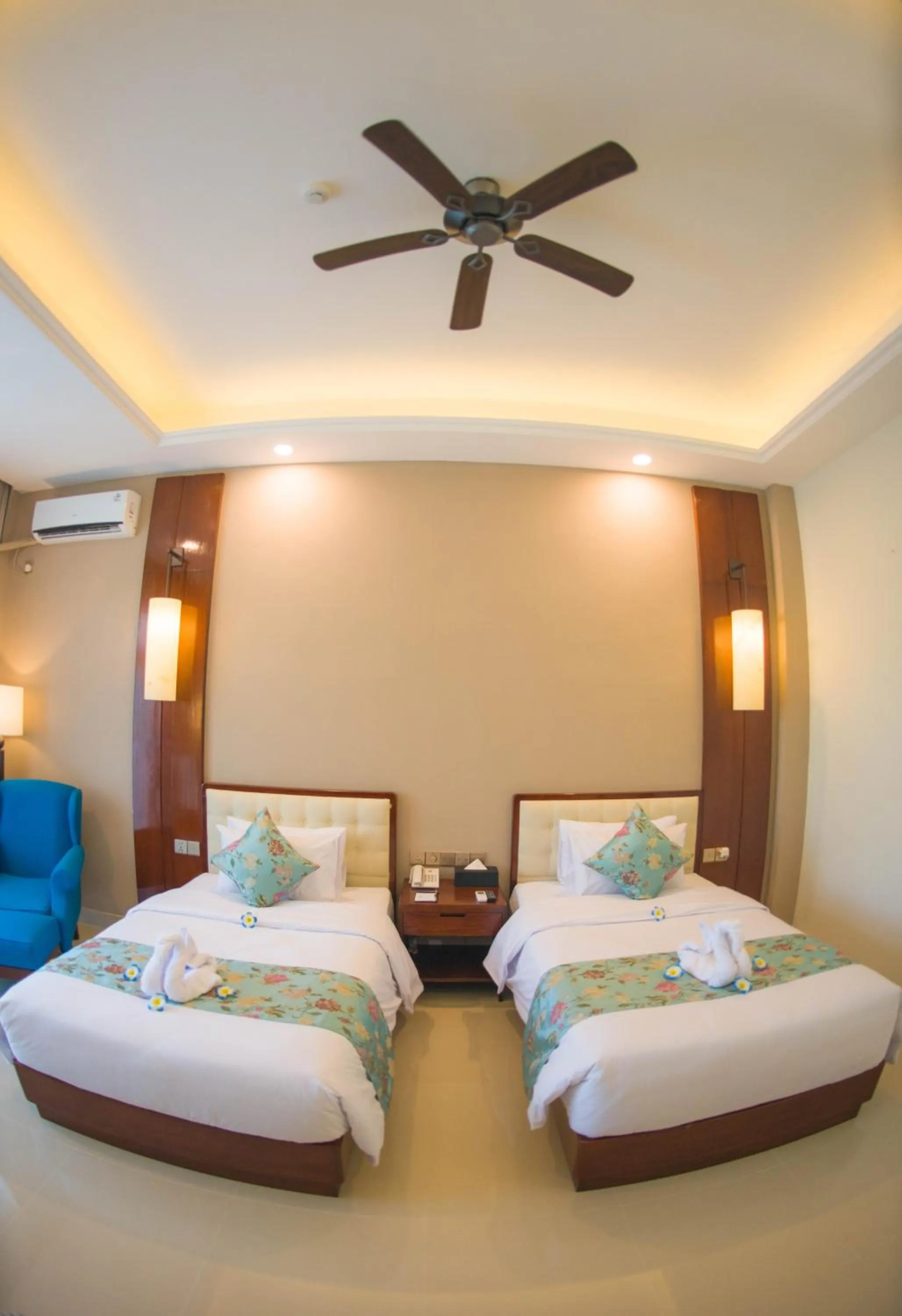 Garden View Deluxe Twin Room in NDC Resort & Spa