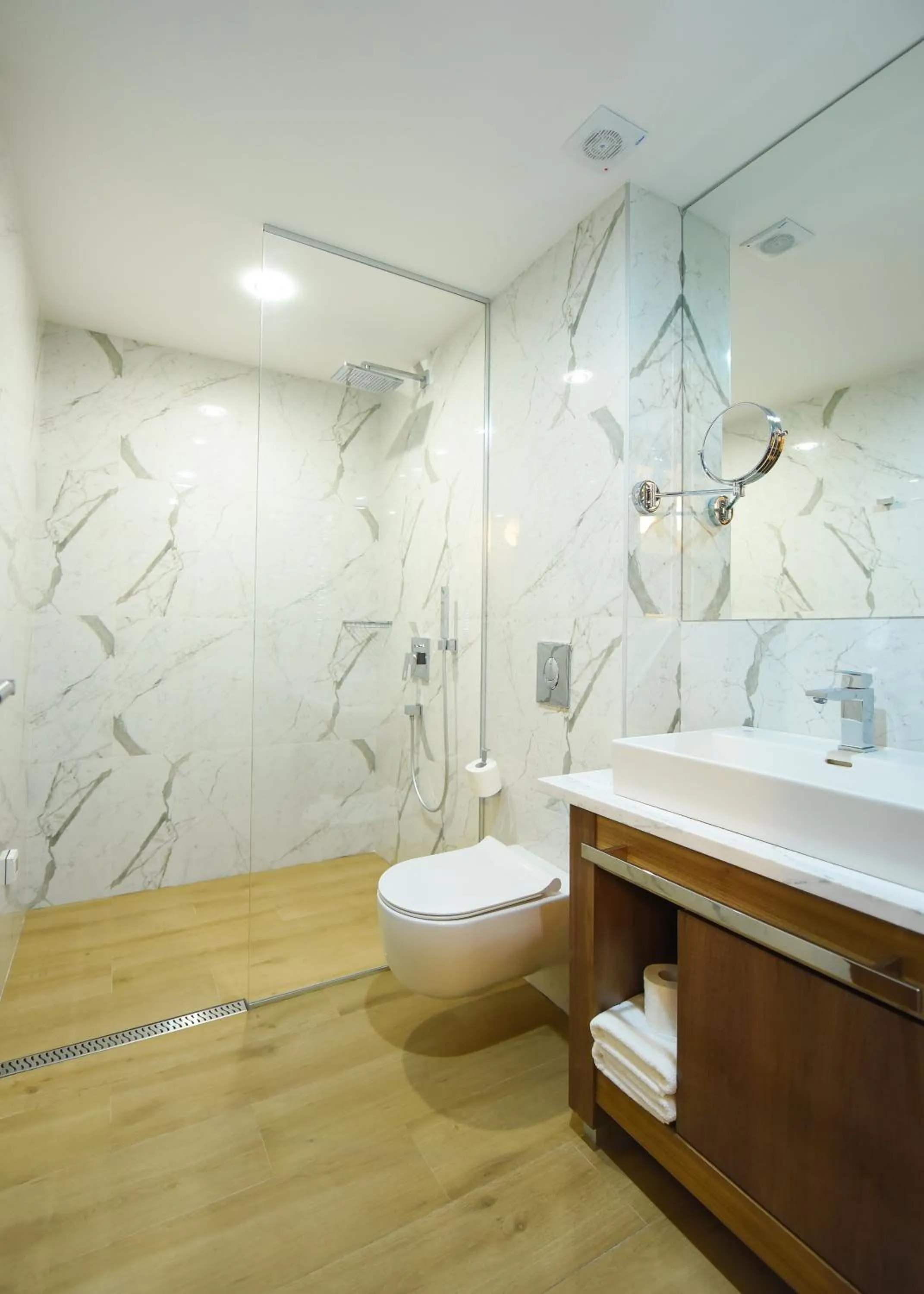 Twin Room - single occupancy in Hotel Union