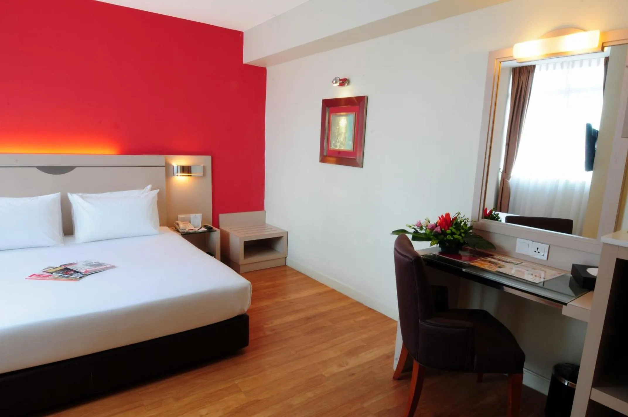 Deluxe King Room in Hotel Sentral Georgetown @ City Centre