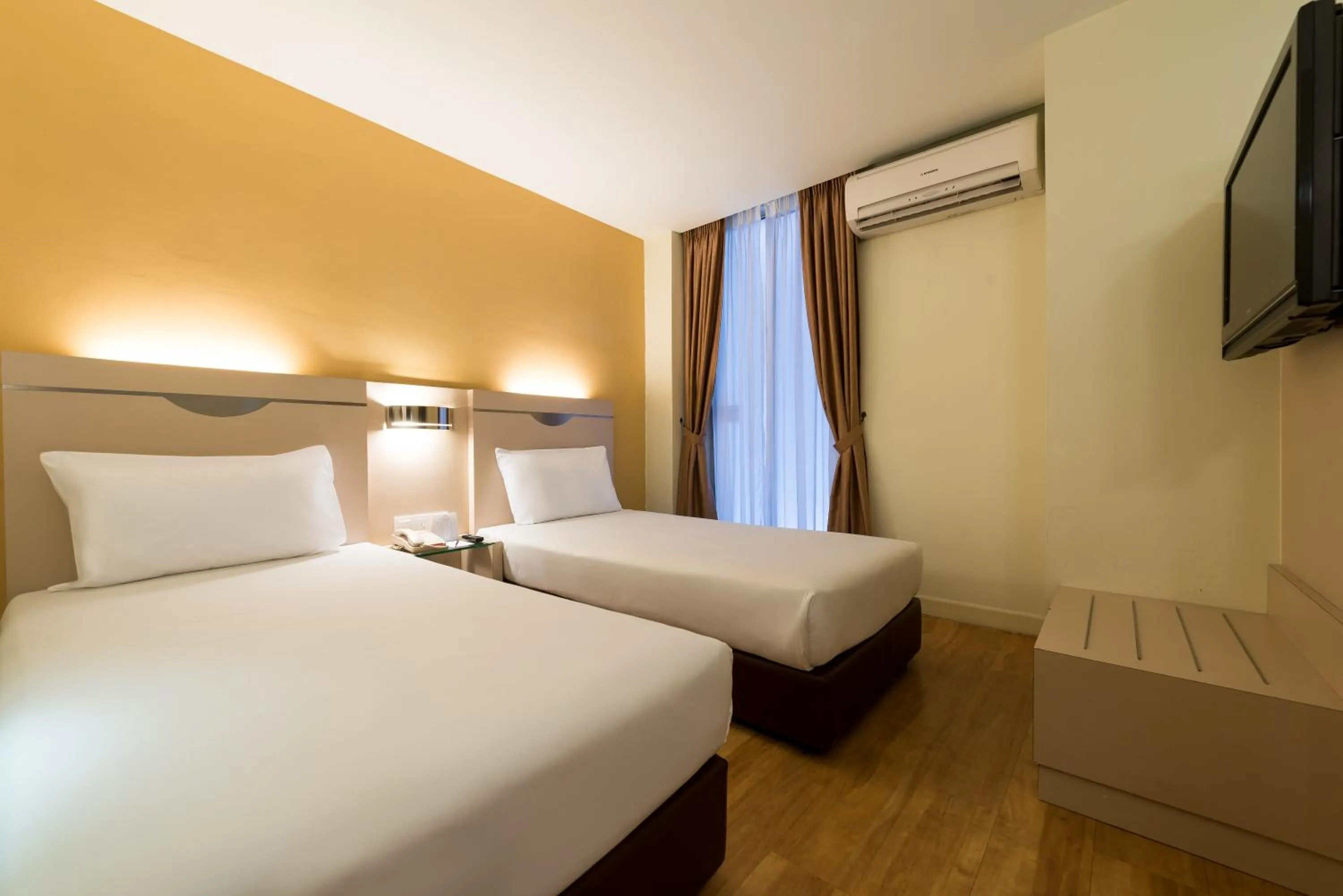 Deluxe Twin Room in Hotel Sentral Georgetown @ City Centre