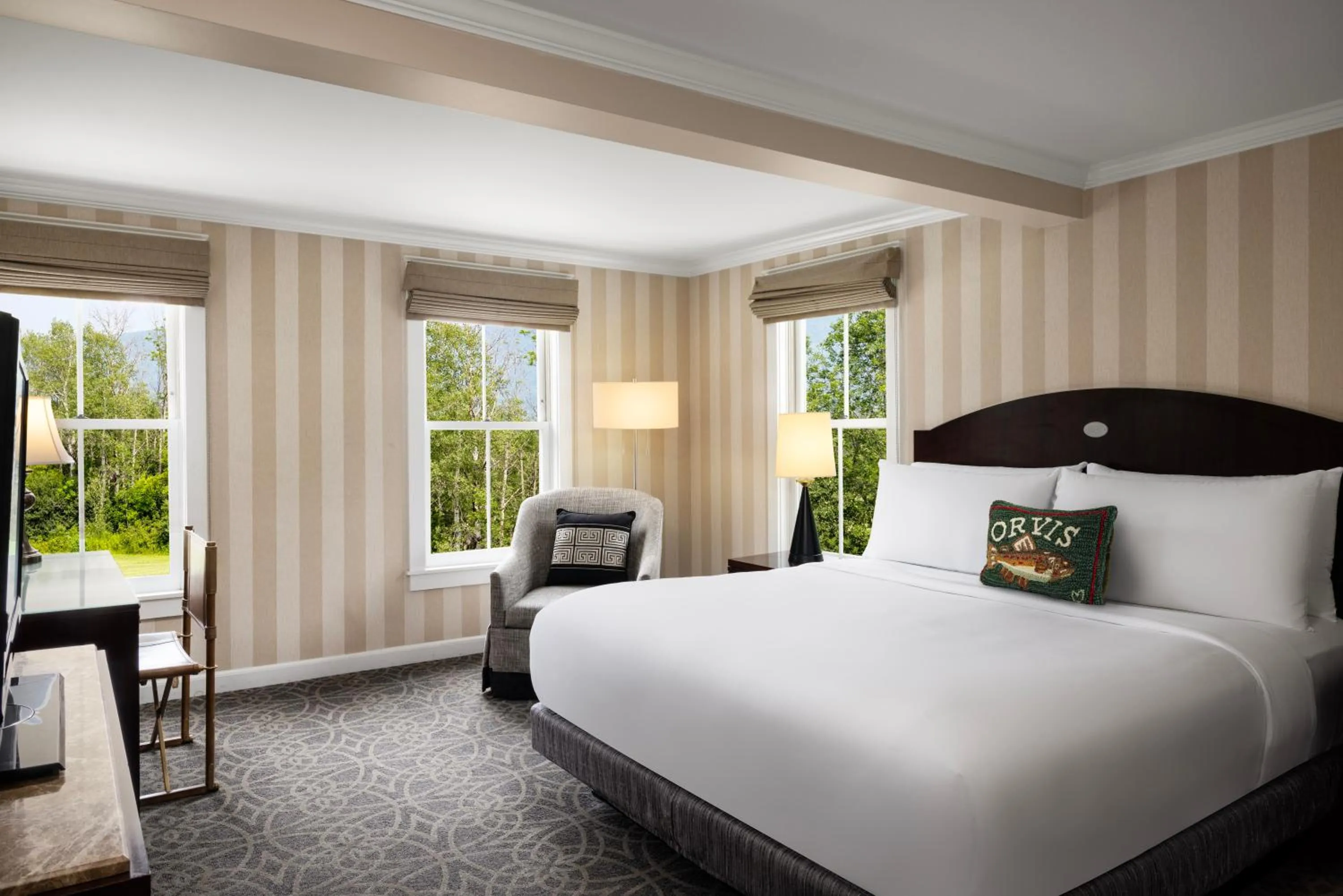 Orvis Inn Deluxe King Suite in The Equinox Golf Resort & Spa