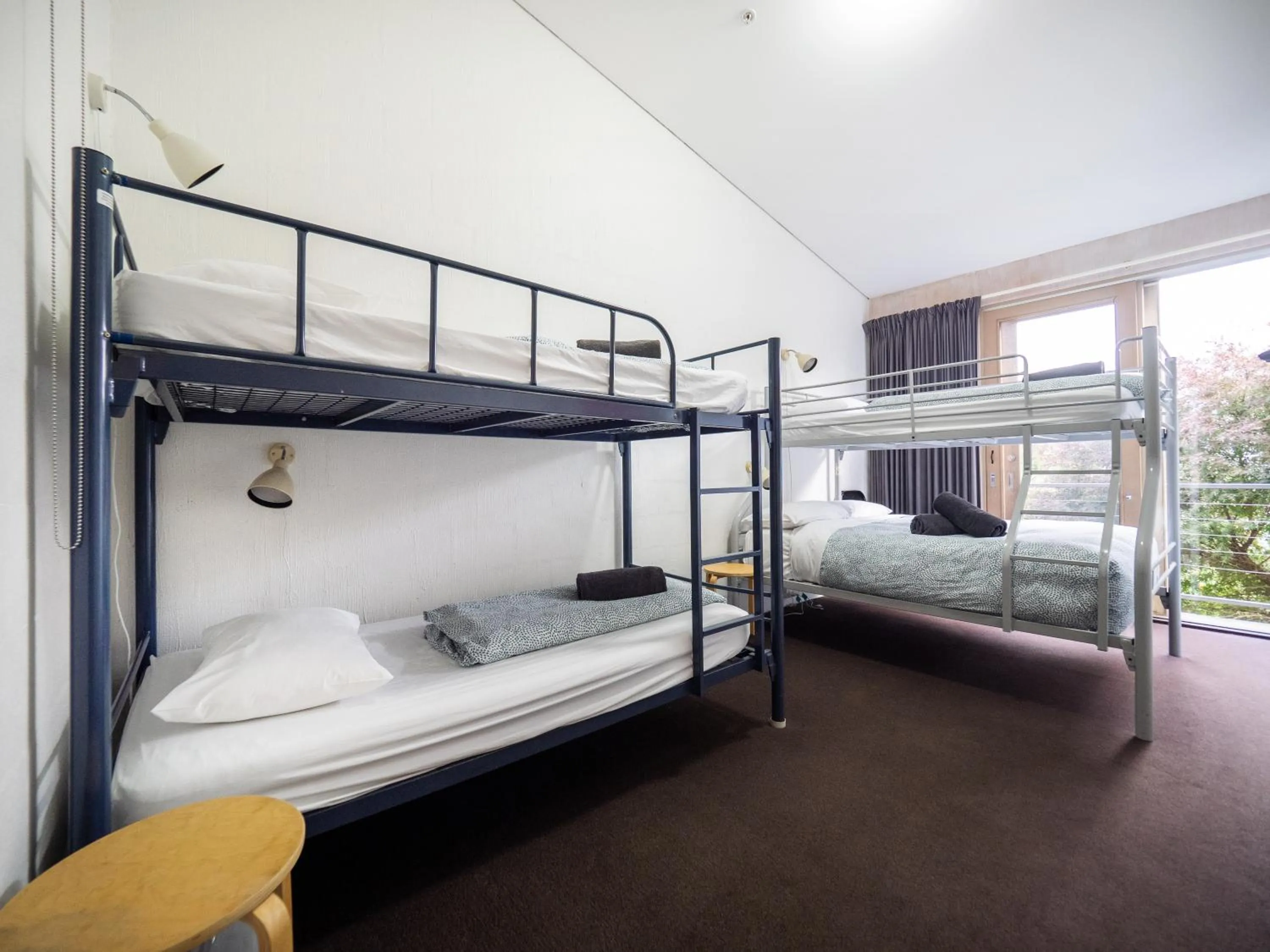 Double Plus Three with Shared Bathroom in YHA Apollo Bay Eco