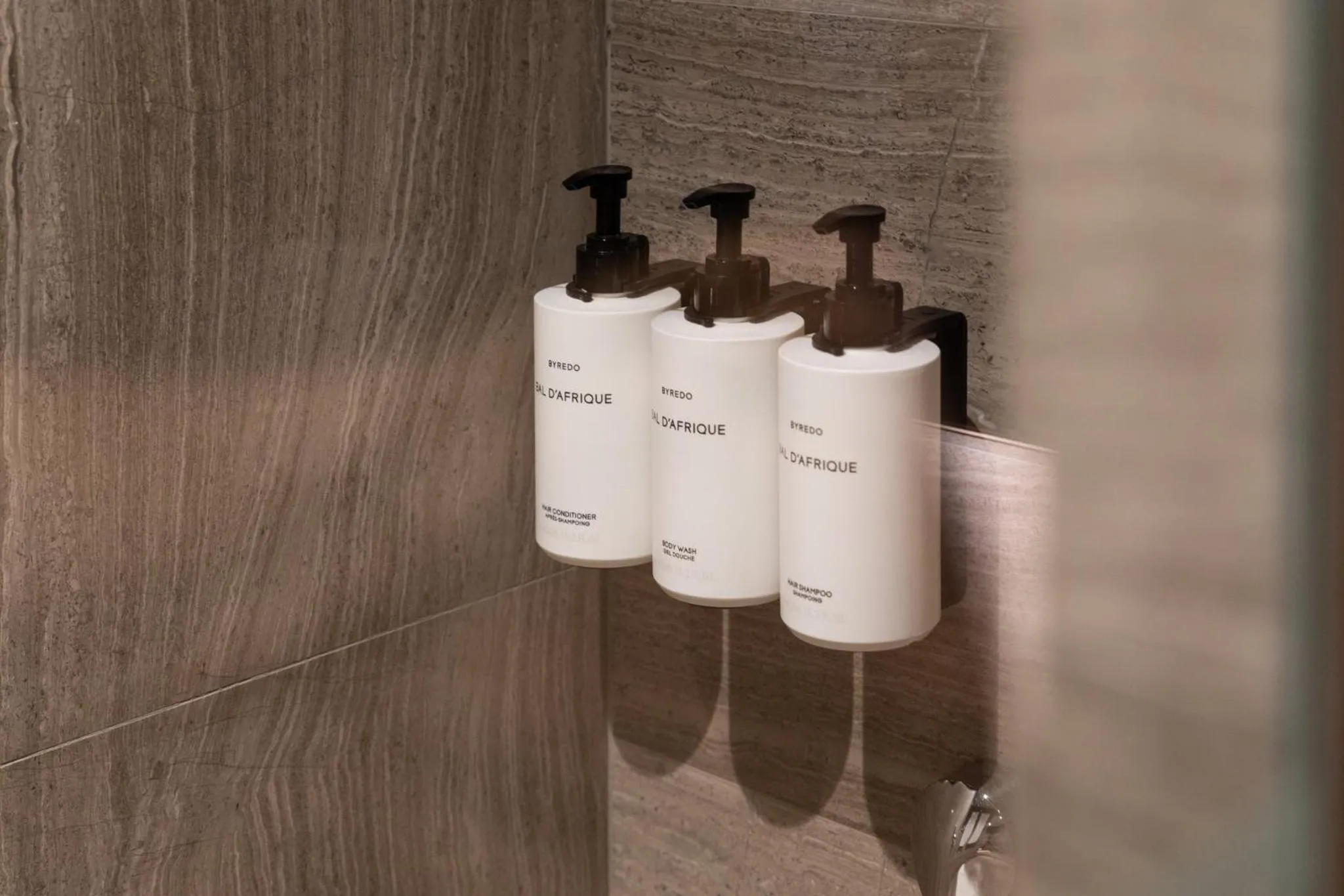 Classic Queen Room with River View in InterContinental Lisbon by IHG