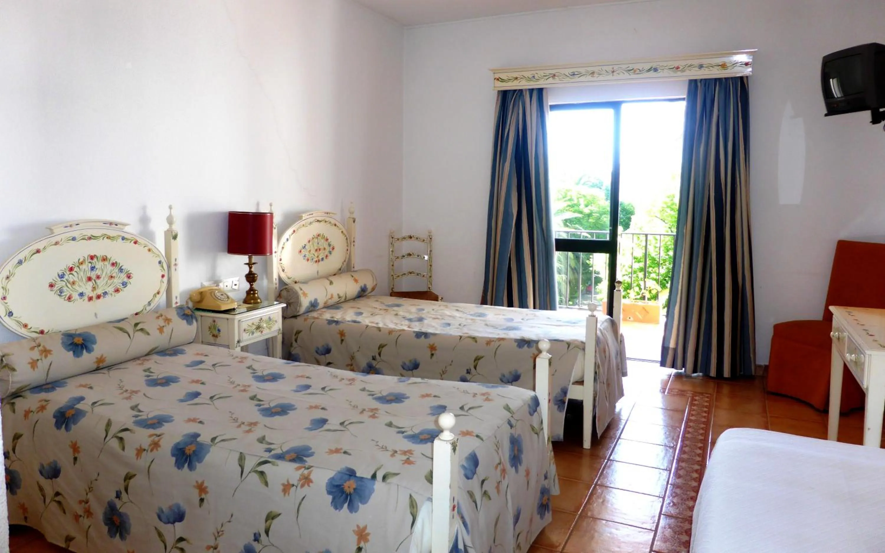 Twin Room in Hotel Sol e Serra