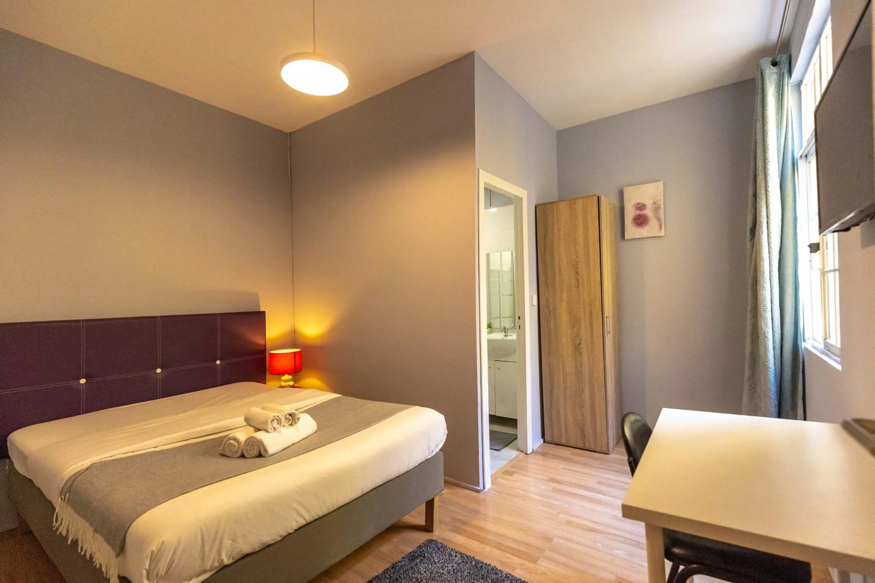 Double Room with Private Bathroom in The Delight Hostel