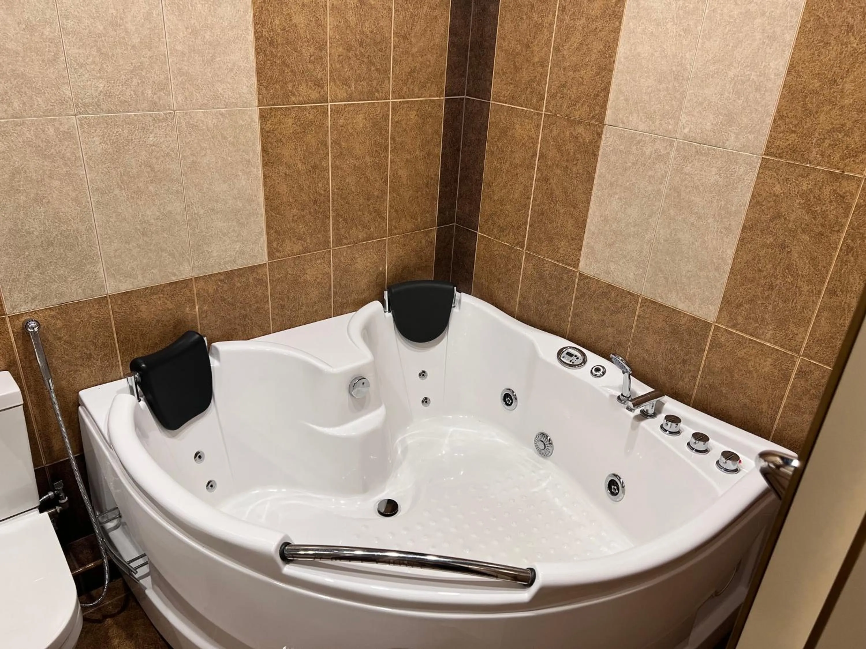 King Room with Spa Bath in Hotel Agava