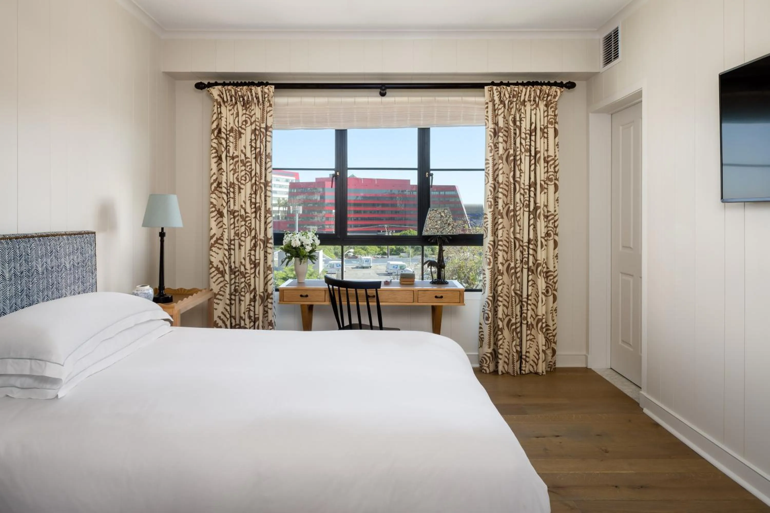 Standard Queen Room in Hotel 850 SVB, West Hollywood, a Member of Design Hotels