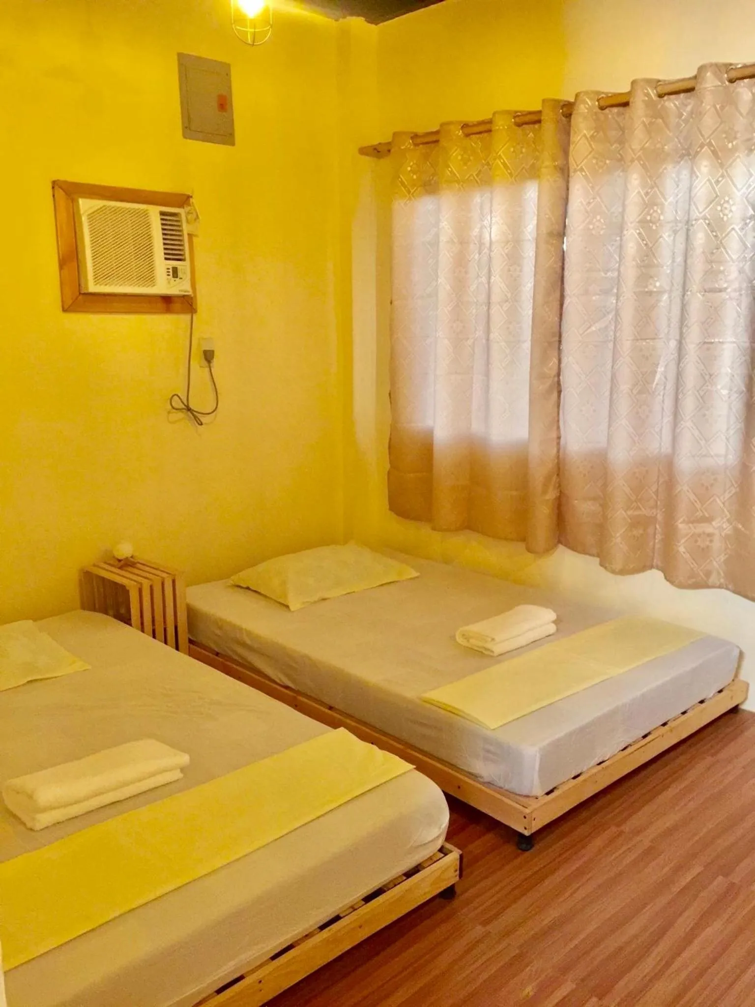 Deluxe Double Room with Balcony in Location One Eighty