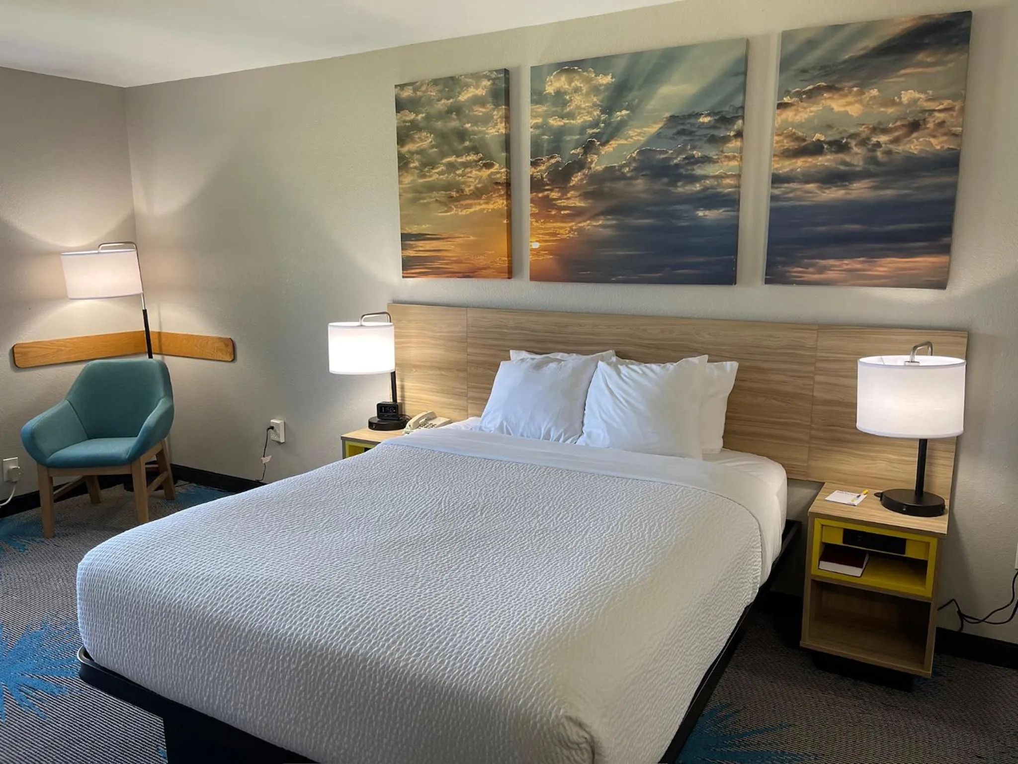 Queen Room - Non-Smoking in Days Inn by Wyndham Imlay City