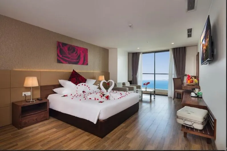 Suite with Sea View in Sea Pearl Hotel