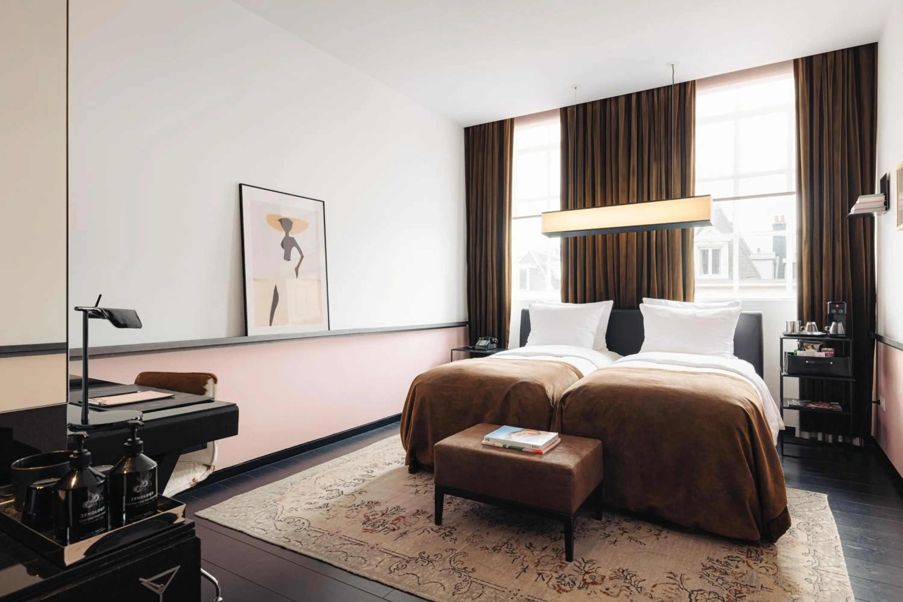 Deluxe Twin Room in Sir Albert Hotel, part of Sircle Collection