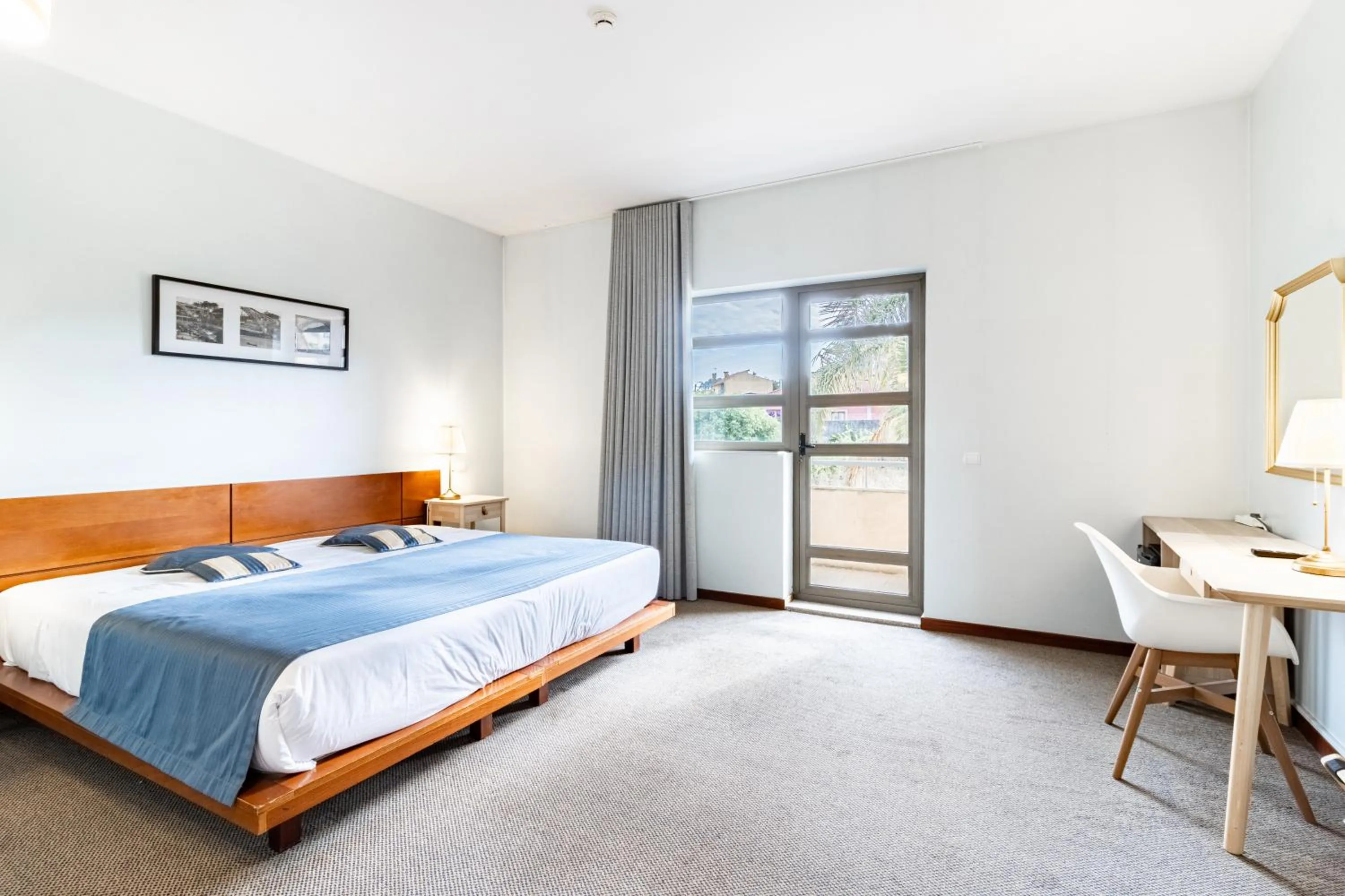 Double Room in Hotel La Fontaine