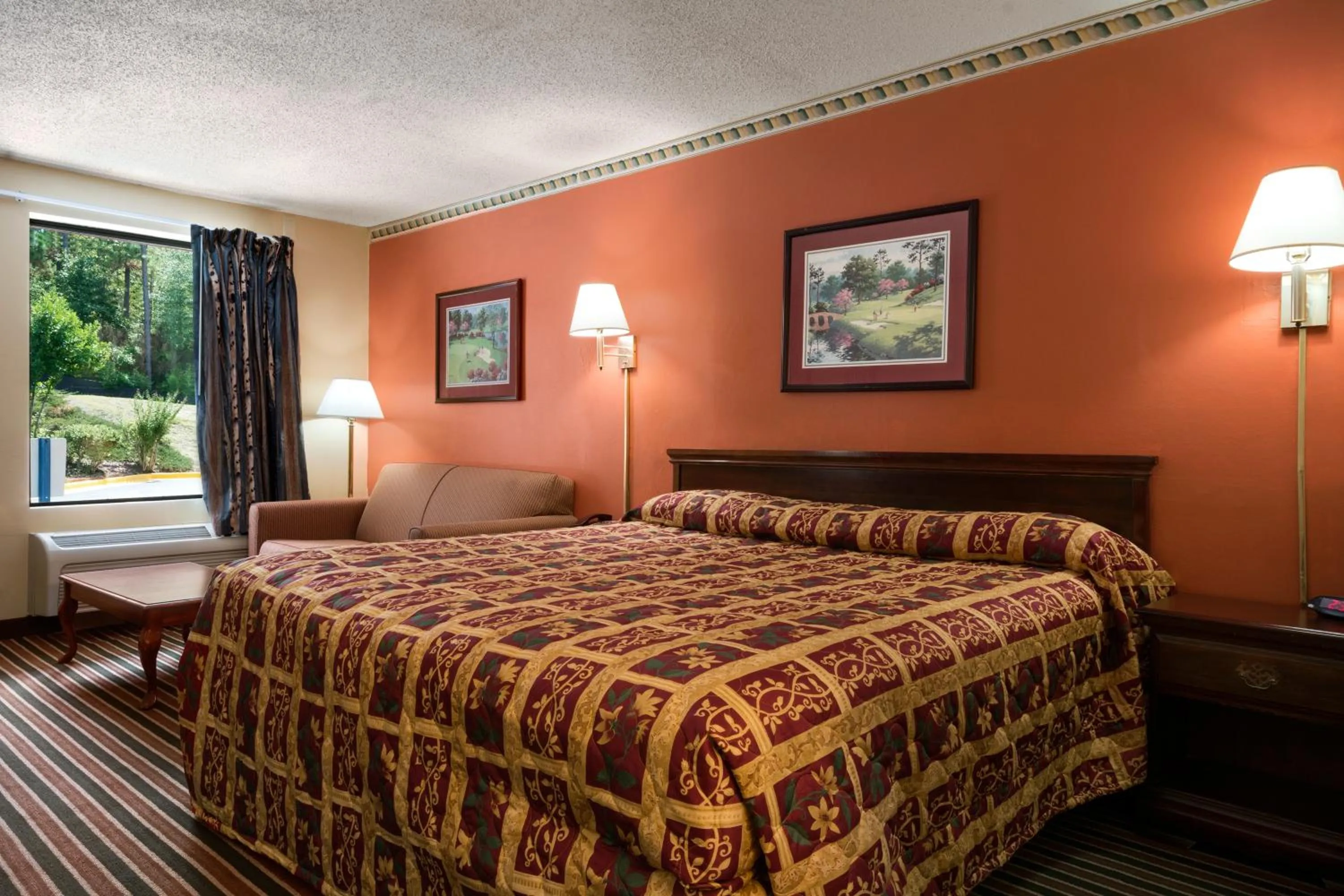 King Room in Knights Inn Aiken