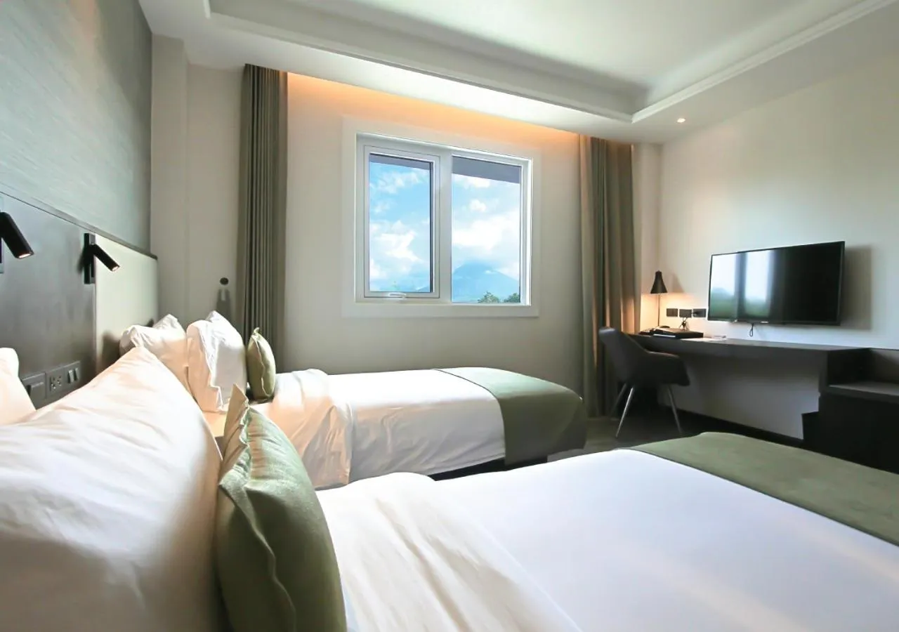 Deluxe Twin Room with Mayon View in The Marison Hotel
