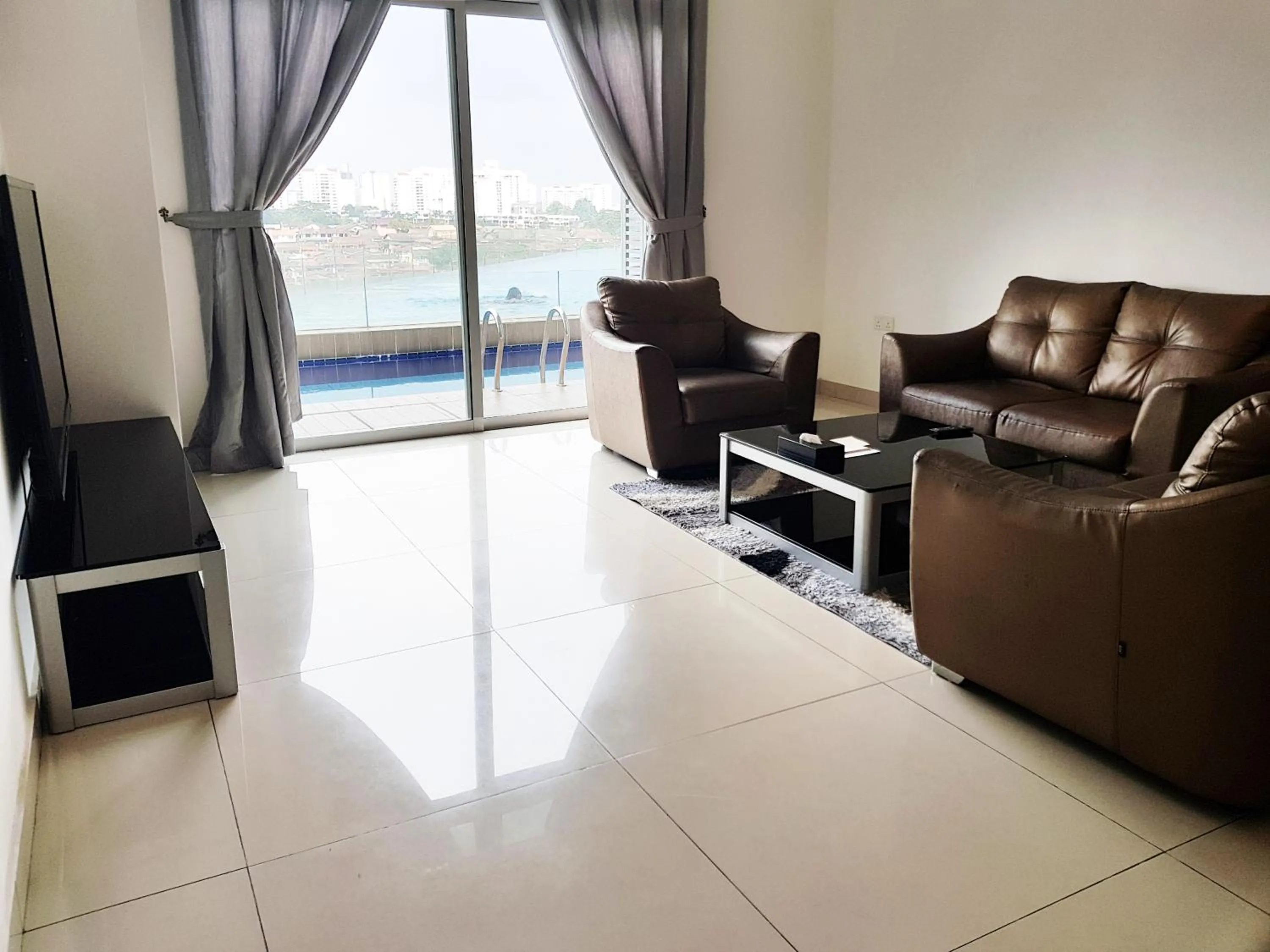 Executive 3 Bedroom Apartment with Private Pool B in KSL Hotel & Resort