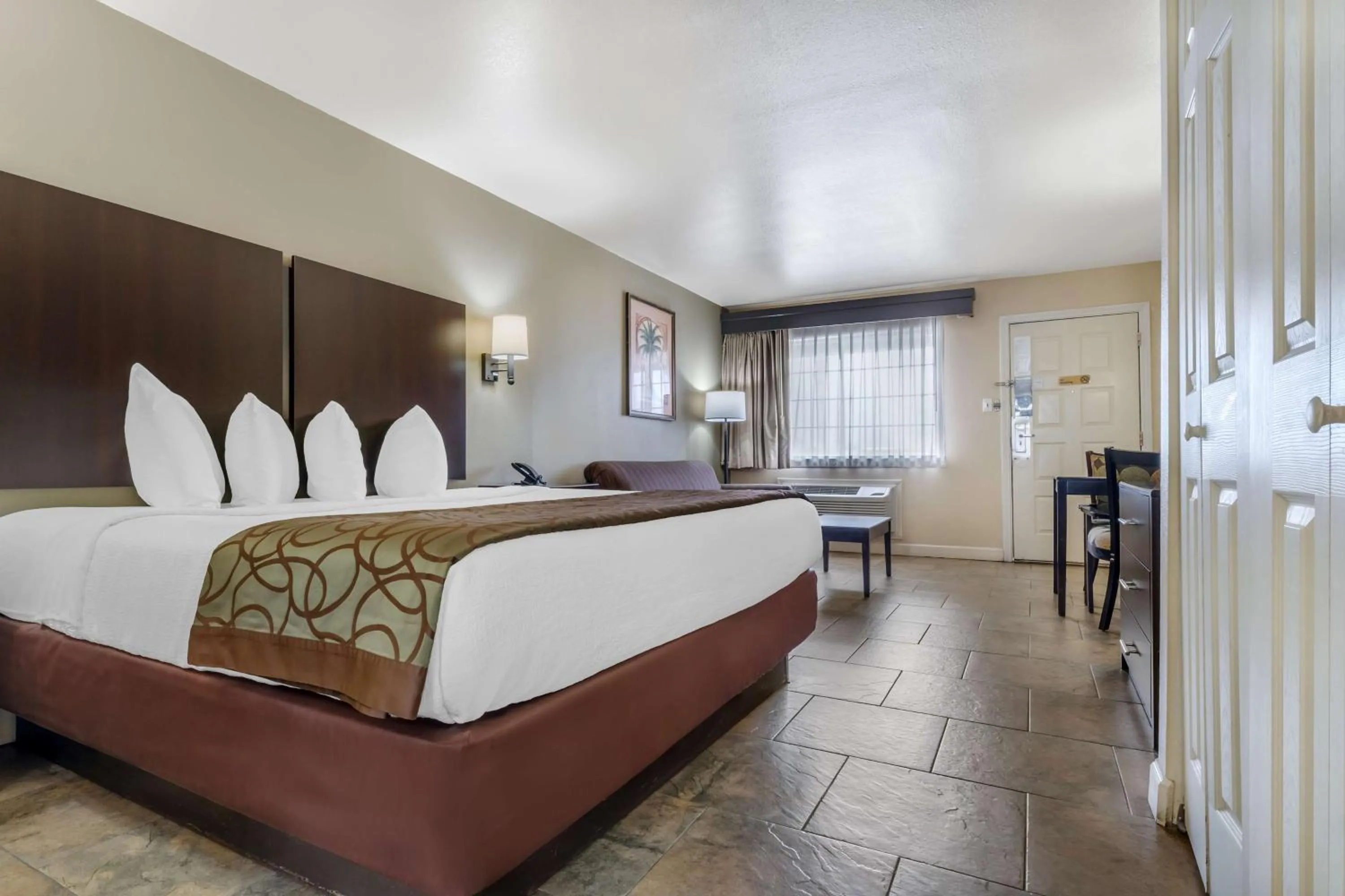 King Room - Non-Smoking in Best Western Padre Island