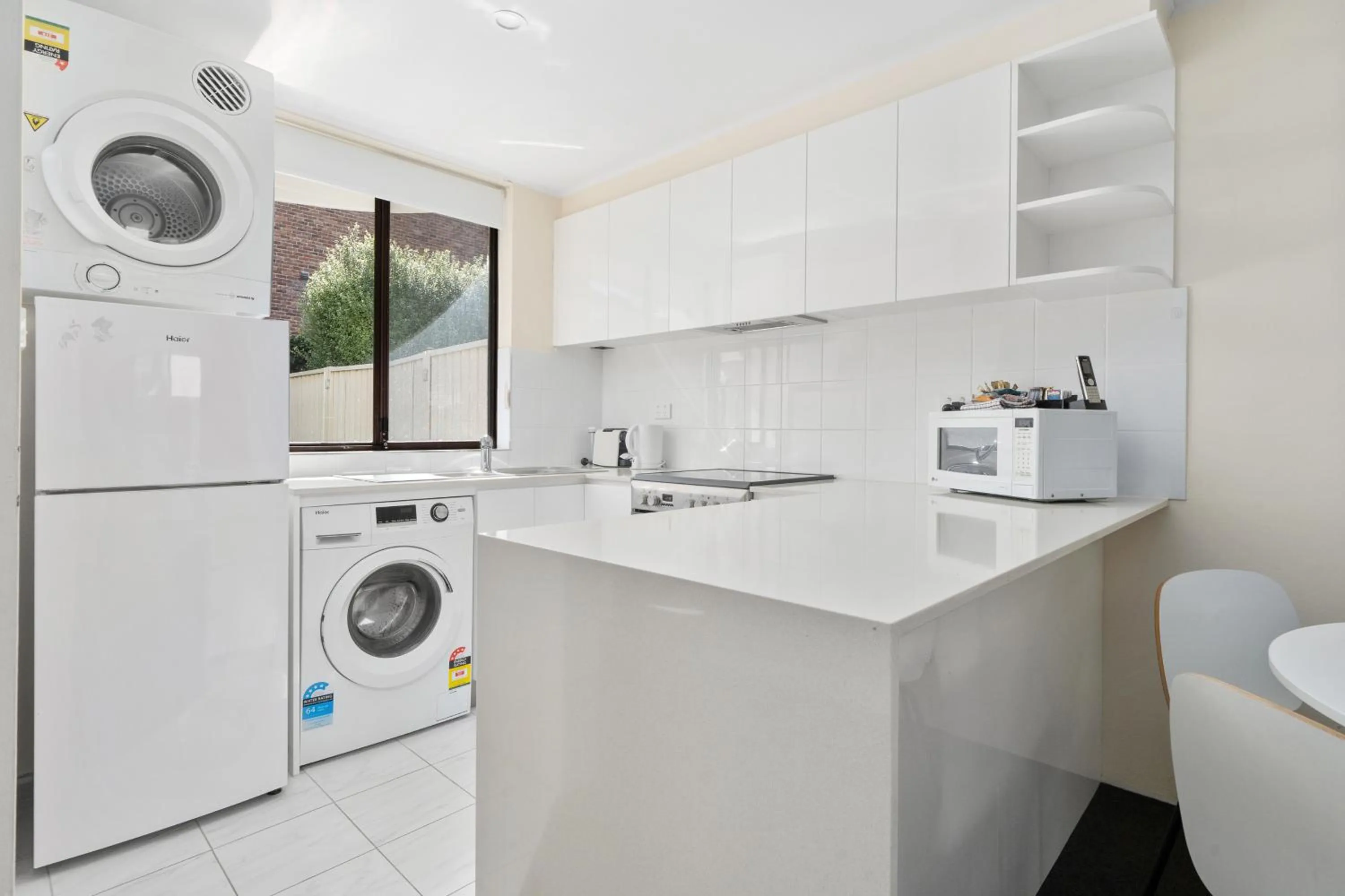 Two Bedroom Apartment Bath Tub in Manuka Park Serviced Apartments