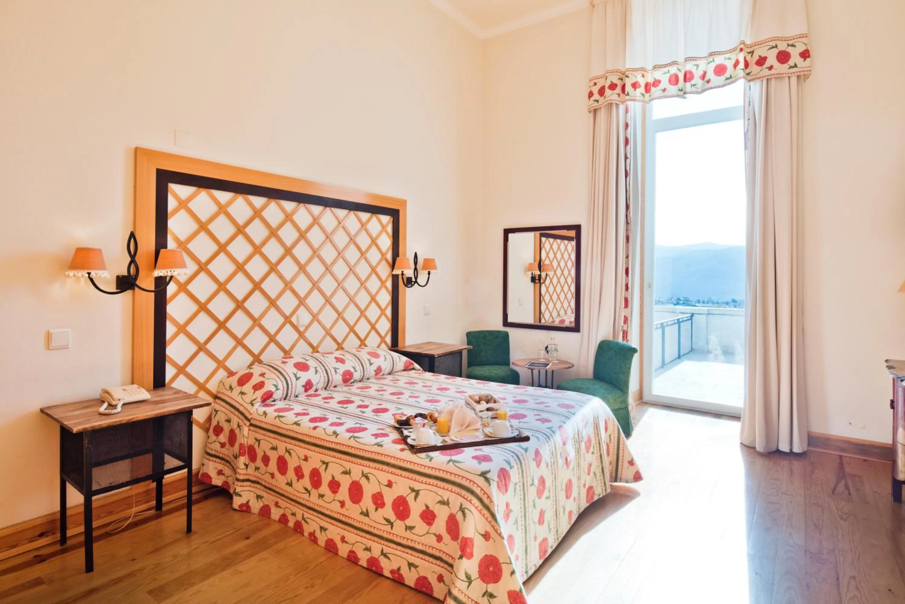 Superior Double Room in Lam Hotel Convento do Desagravo