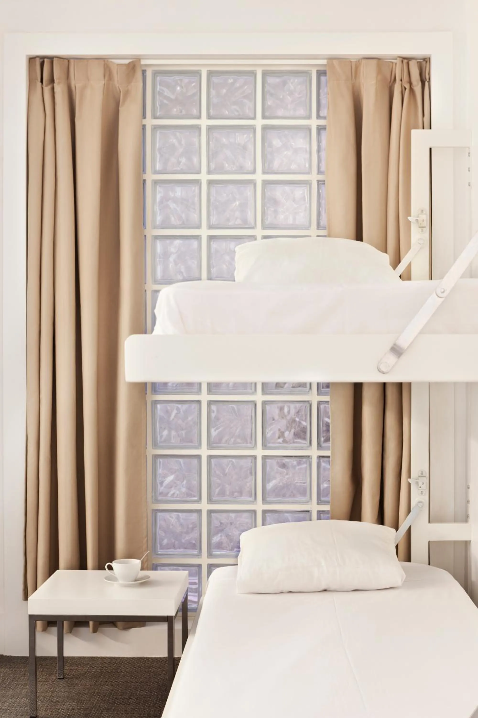 Family Room in Artrip Hotel