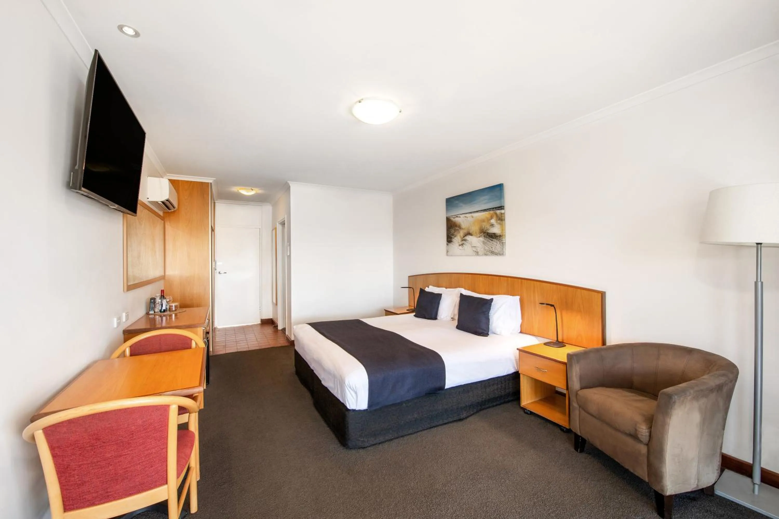 Superior King Bayview in Mercure Kangaroo Island Lodge