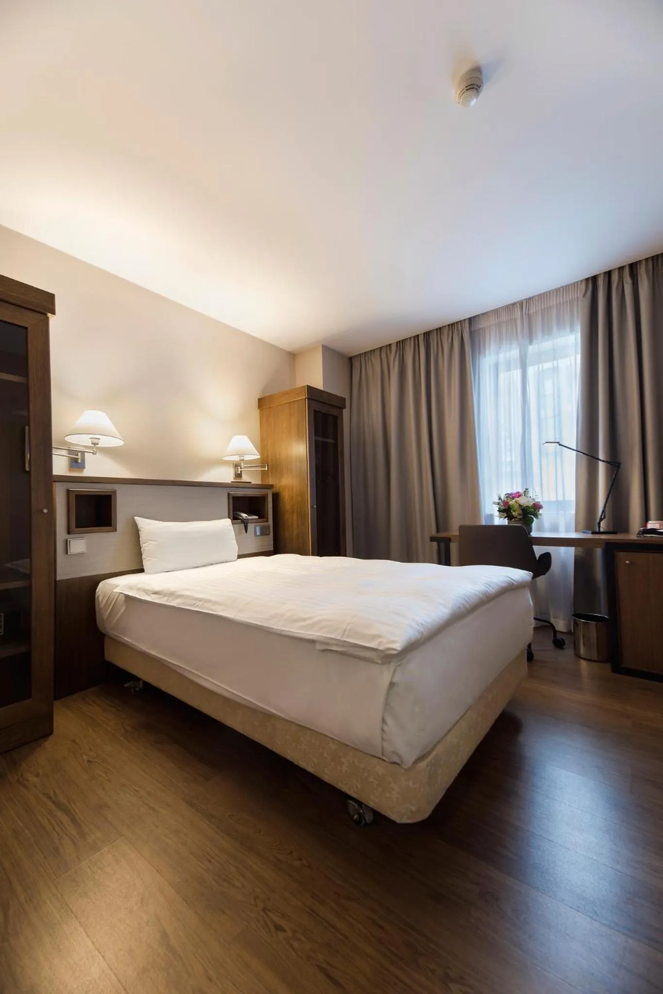 Standard Single Room in Hotel CH Bucharest
