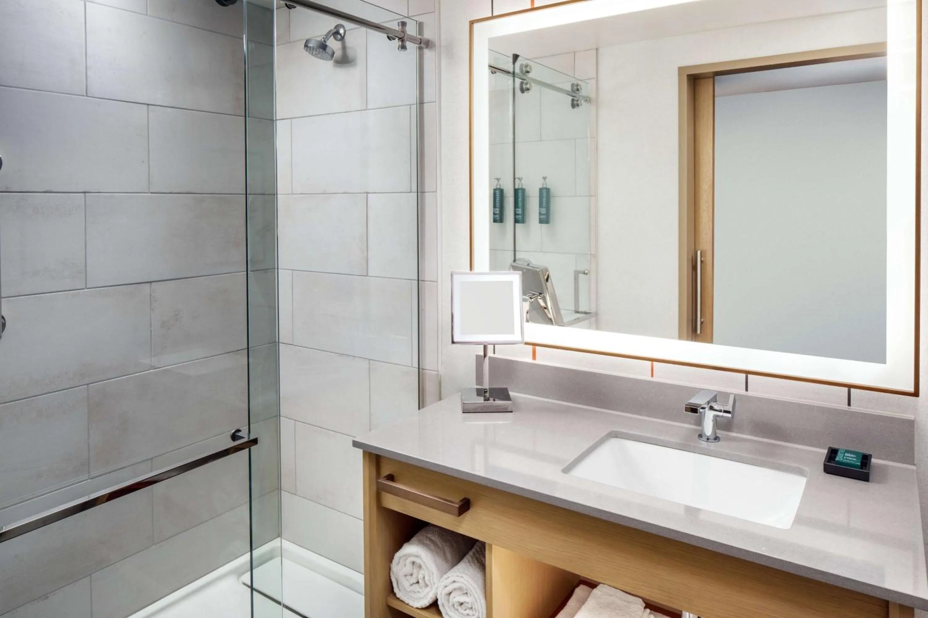 Deluxe King Room in Hilton Columbus Downtown