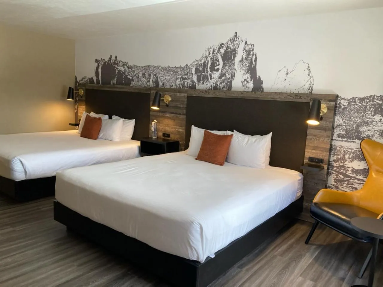 Premium Room, with 2 California King Beds - Disability Accessible in Waypoint Hotel