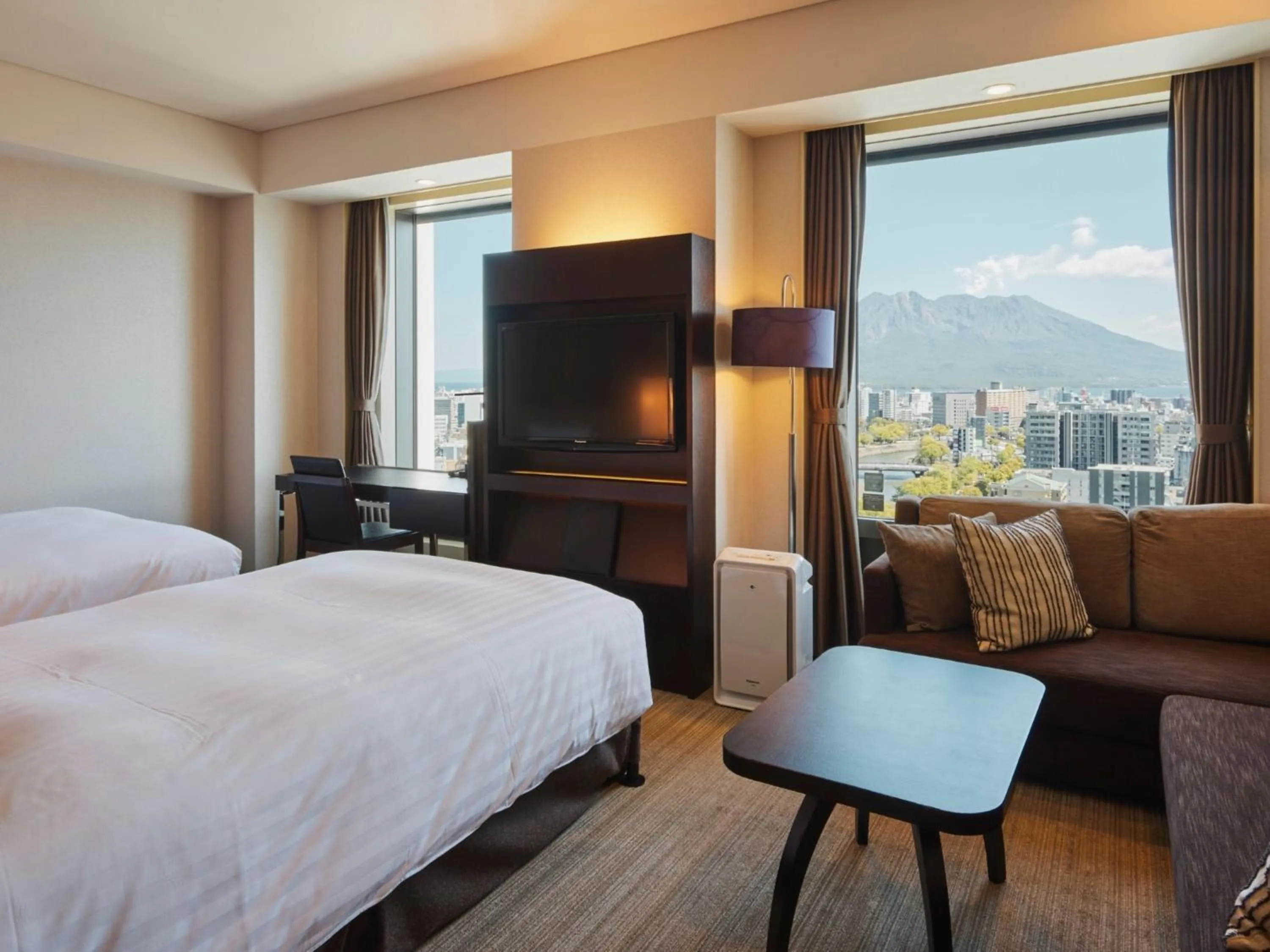 Premium Twin Room with Sakurajima View - Non-Smoking in Solaria Nishitetsu Hotel Kagoshima