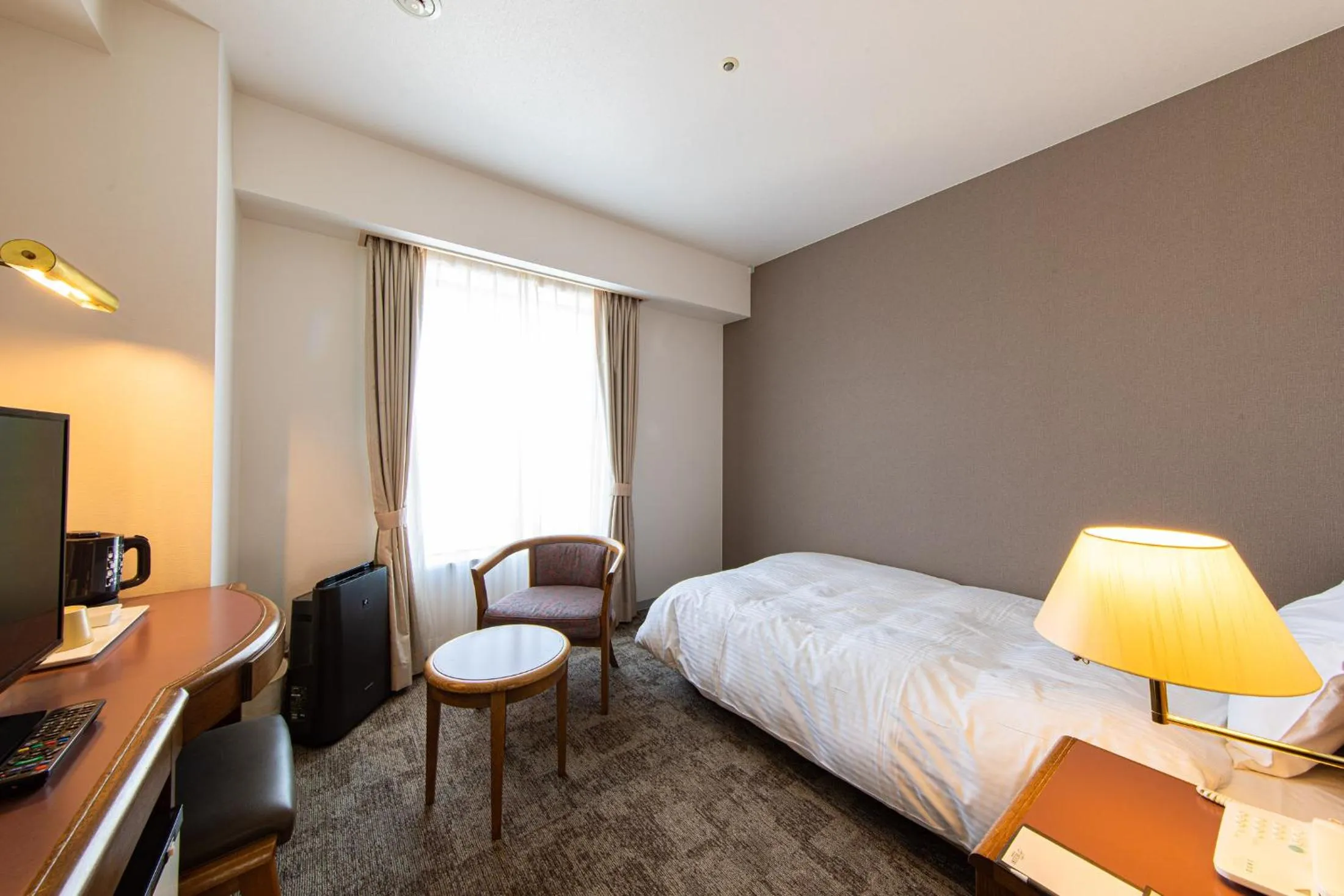 Single Room -Smoking in Hotel Crescent Asahikawa