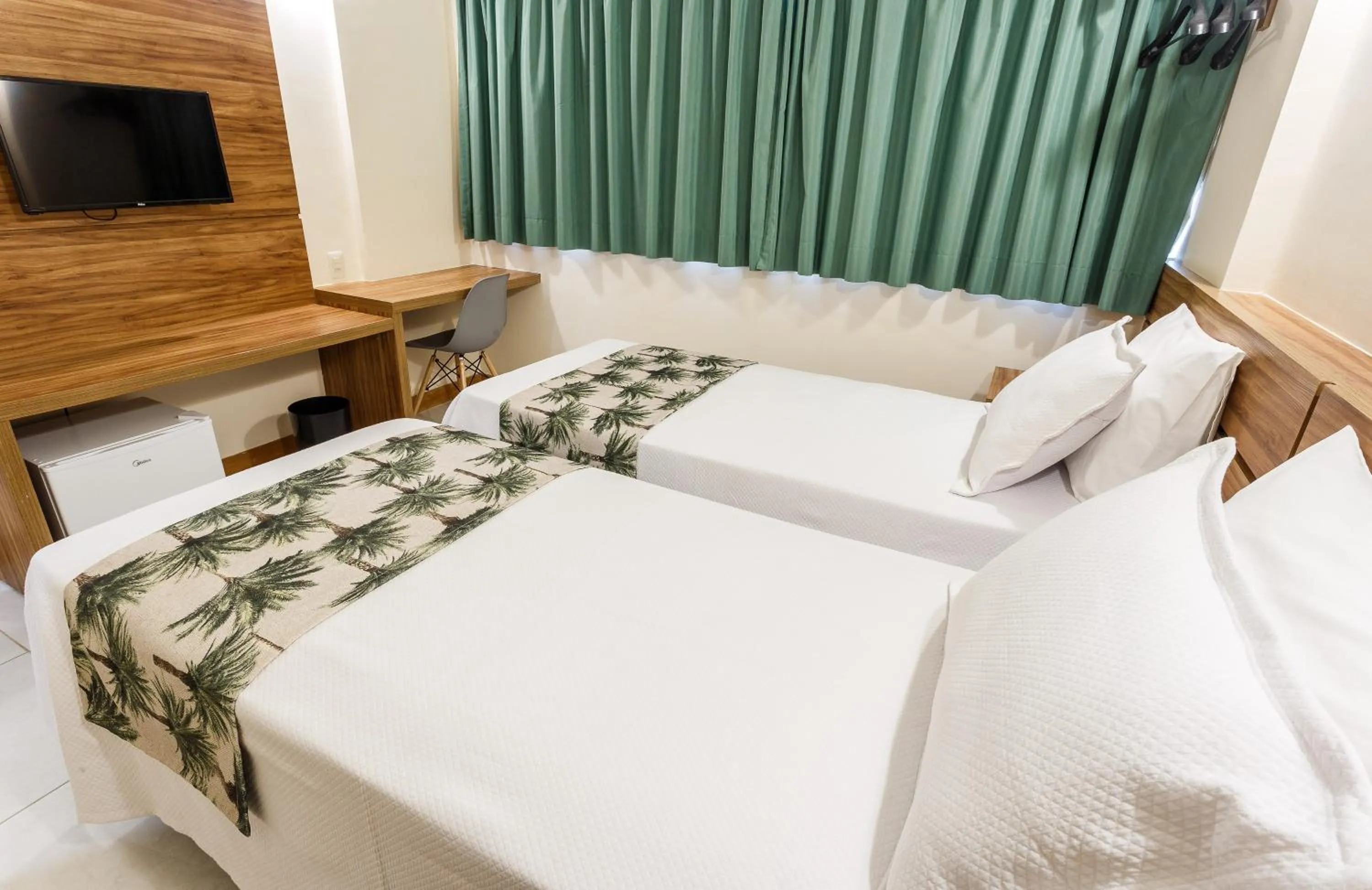 Triple Room with One Double and One Single Bed in Rede Andrade Riviera Premium