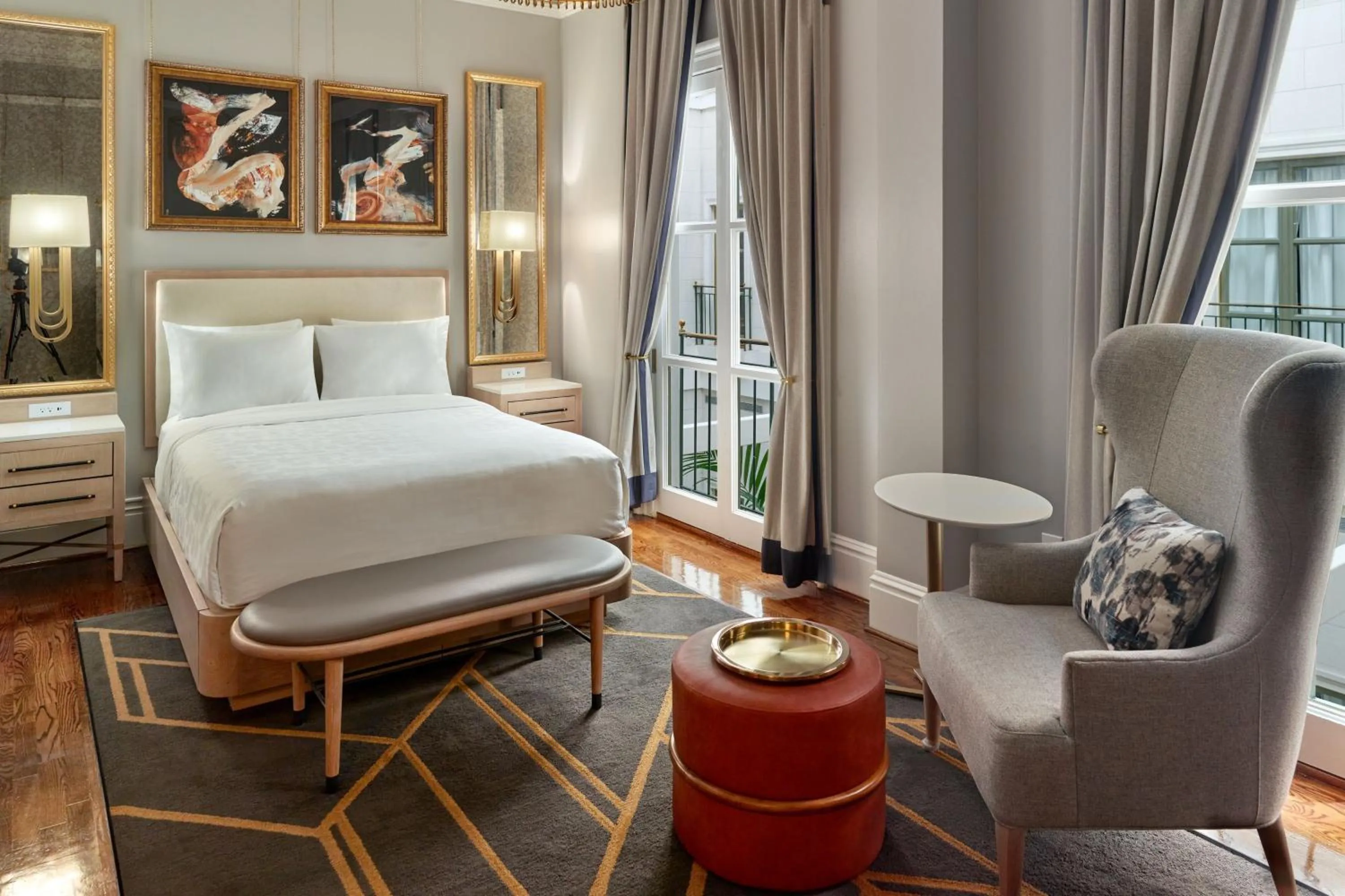 Standard Queen Room with Atrium View in The Tremont House, Galveston, a Tribute Portfolio Hotel