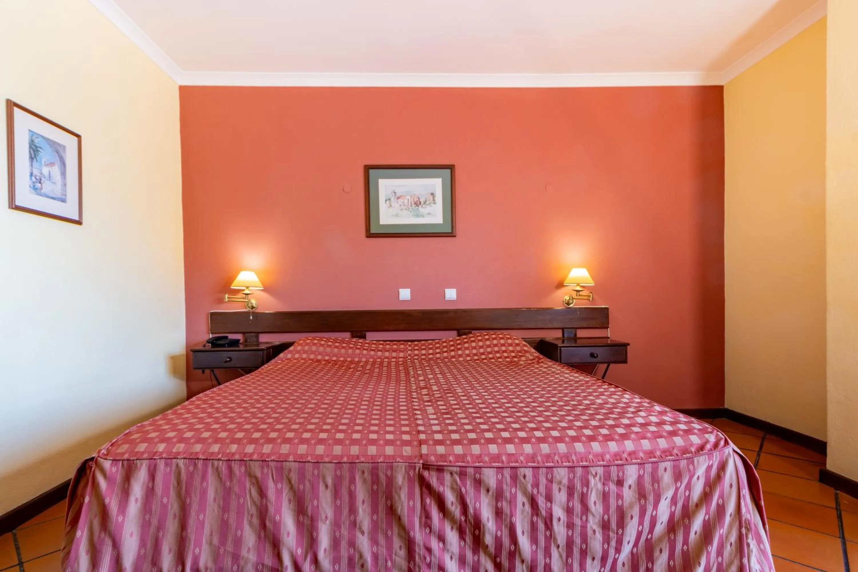 Double or Twin Room in Hotel Colina Dos Mouros