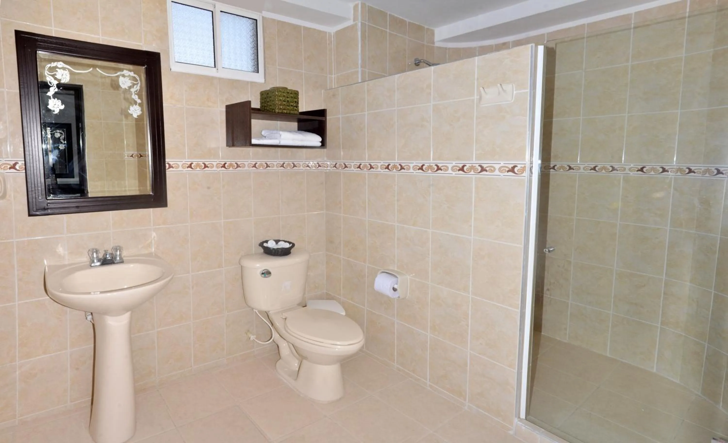 Quintuple Room in Hotel Arawak Upar