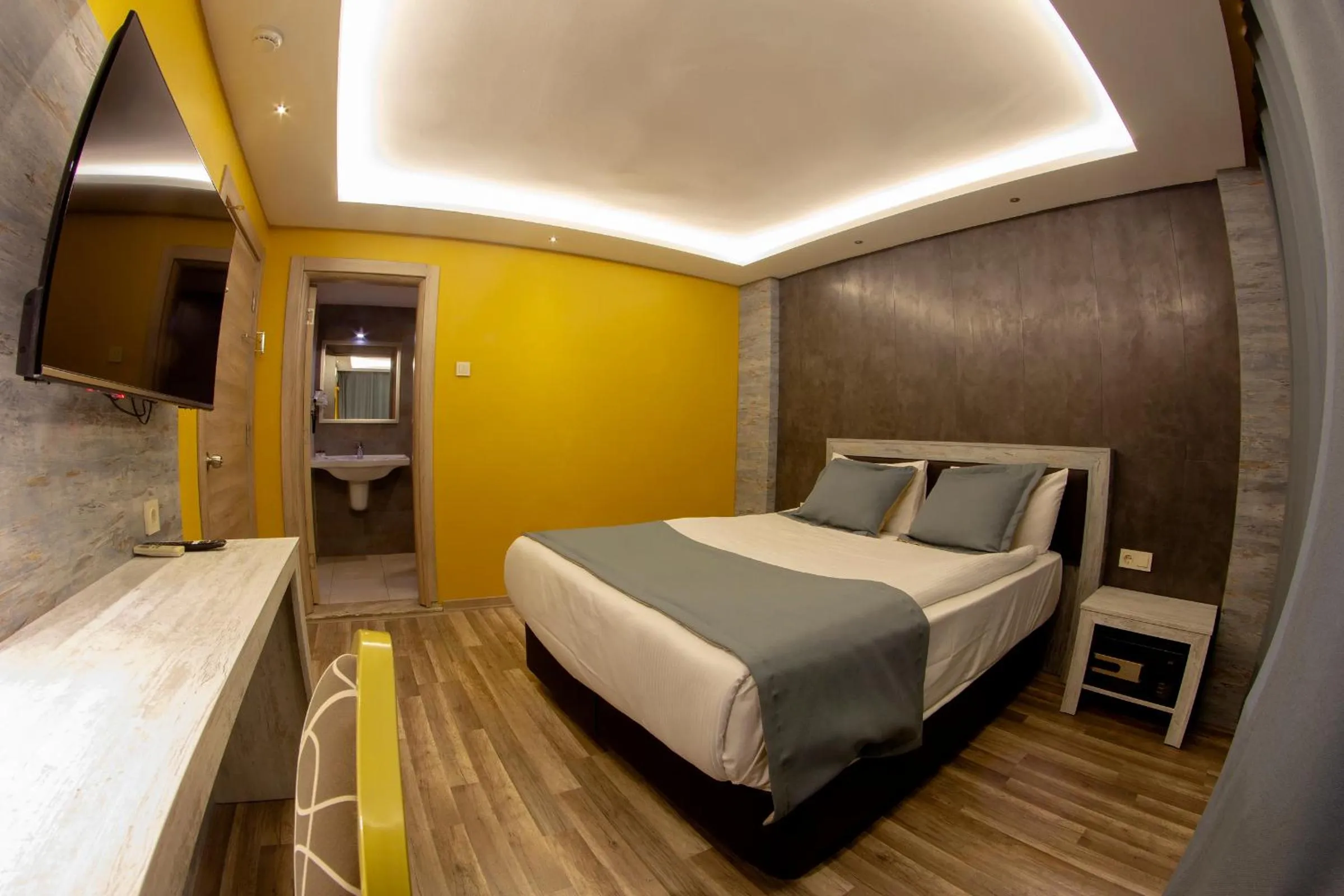 Standard Single Room in Baykara Hotel