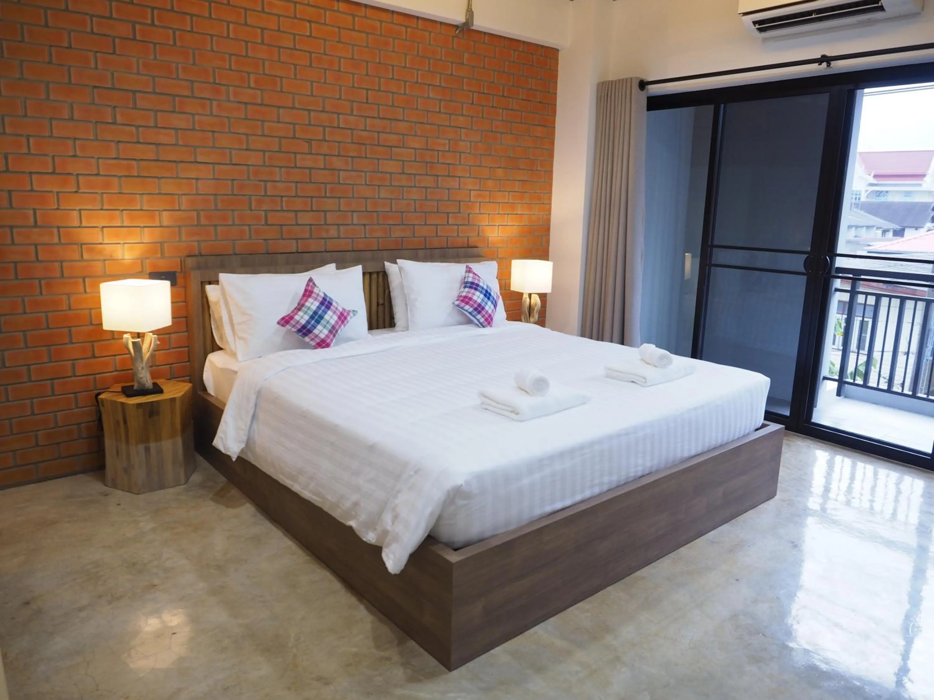 Standard Single Room in Luck Esan Loft