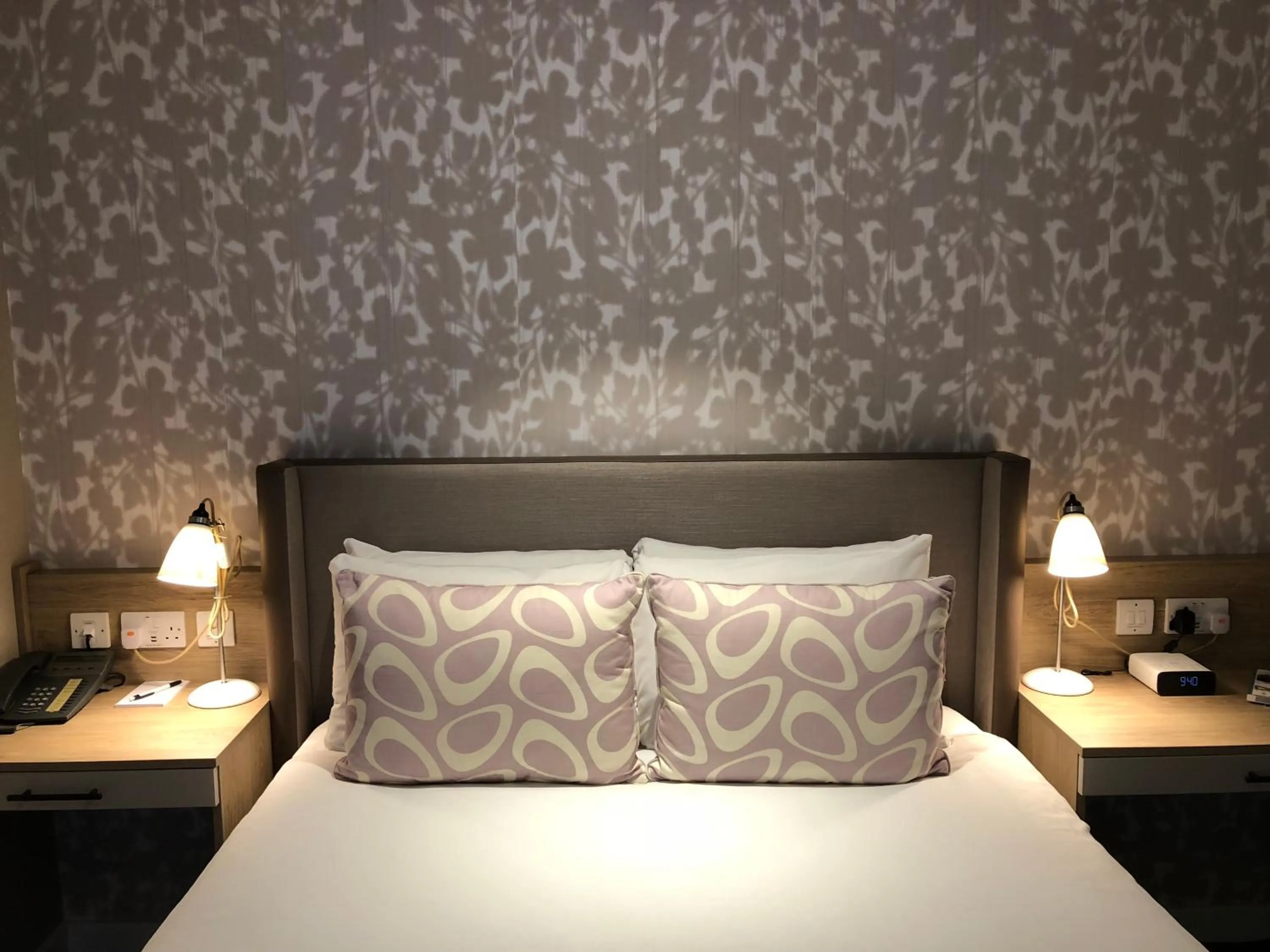 Standard Double Room in Edgbaston Park Hotel Birmingham