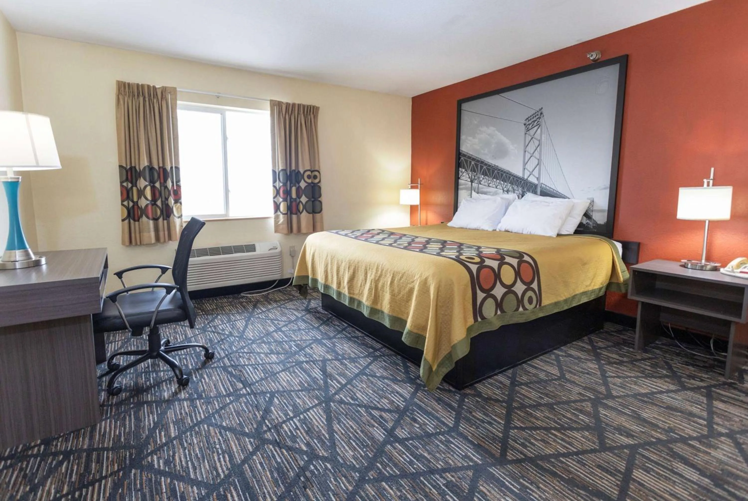King Room - Non-Smoking in Super 8 by Wyndham Big Rapids