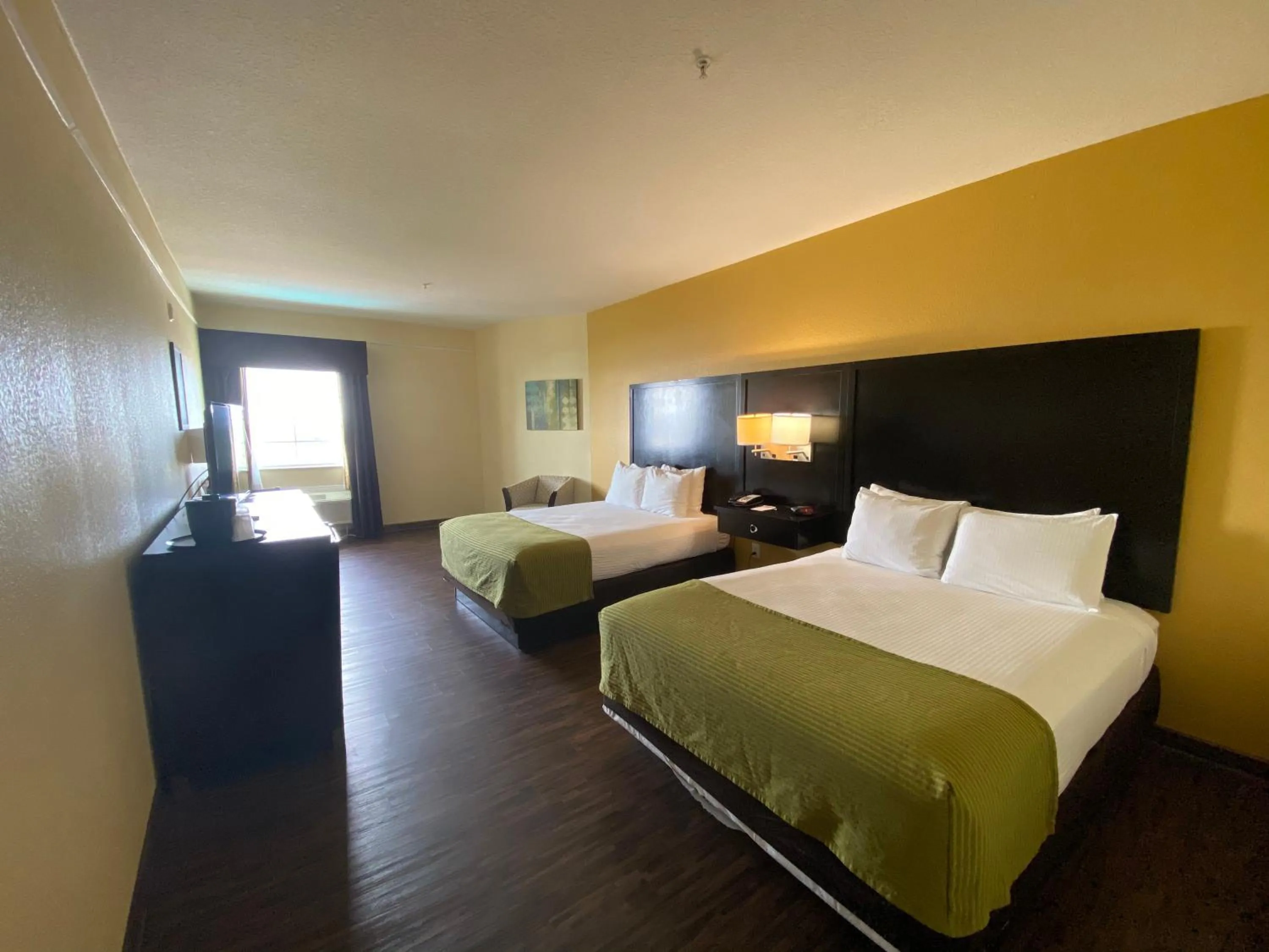 Queen Room with Two Queen Beds - Disability Access/Non-Smoking in Galveston Beach Hotel