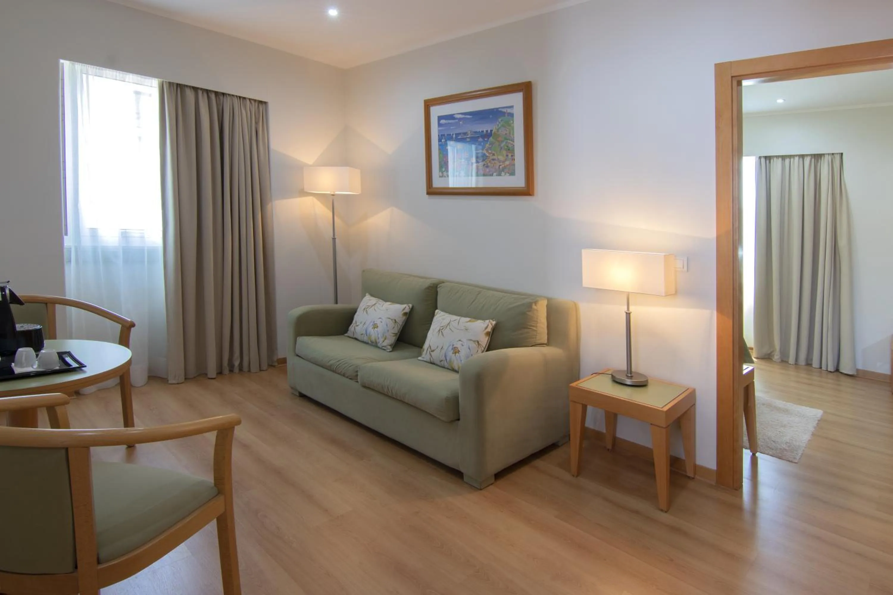 Suite with City View in Luna Esperanca Centro Hotel