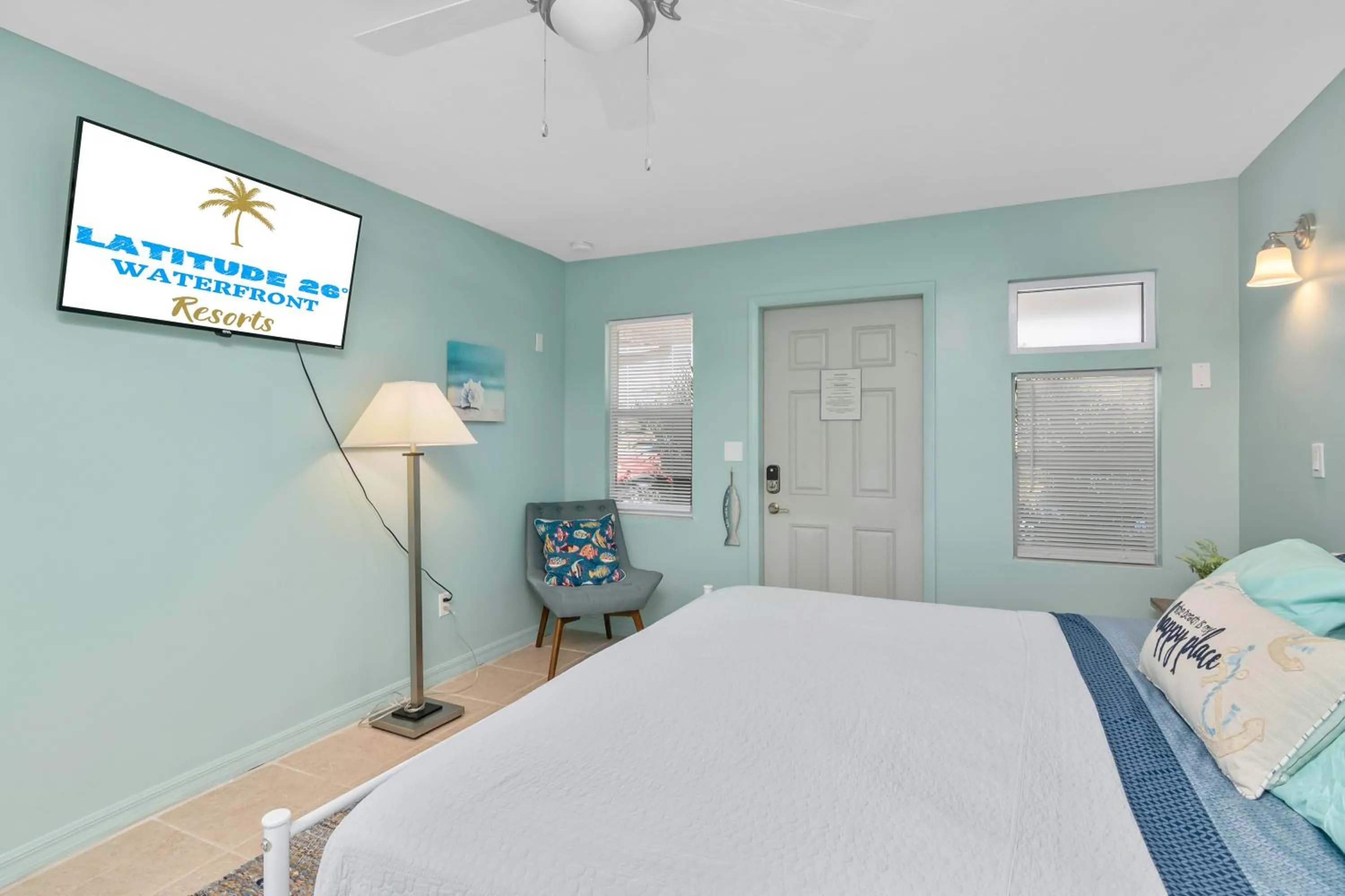 Deluxe King Studio in Latitude 26 Waterfront Boutique Resort - Bonita Springs